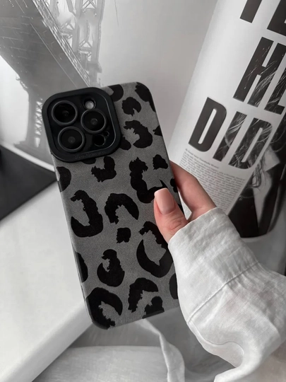 Чехол iPhone 11, 12, 13, 14, 15, 16, 17 Pro Max — силиконовый защитный чехол