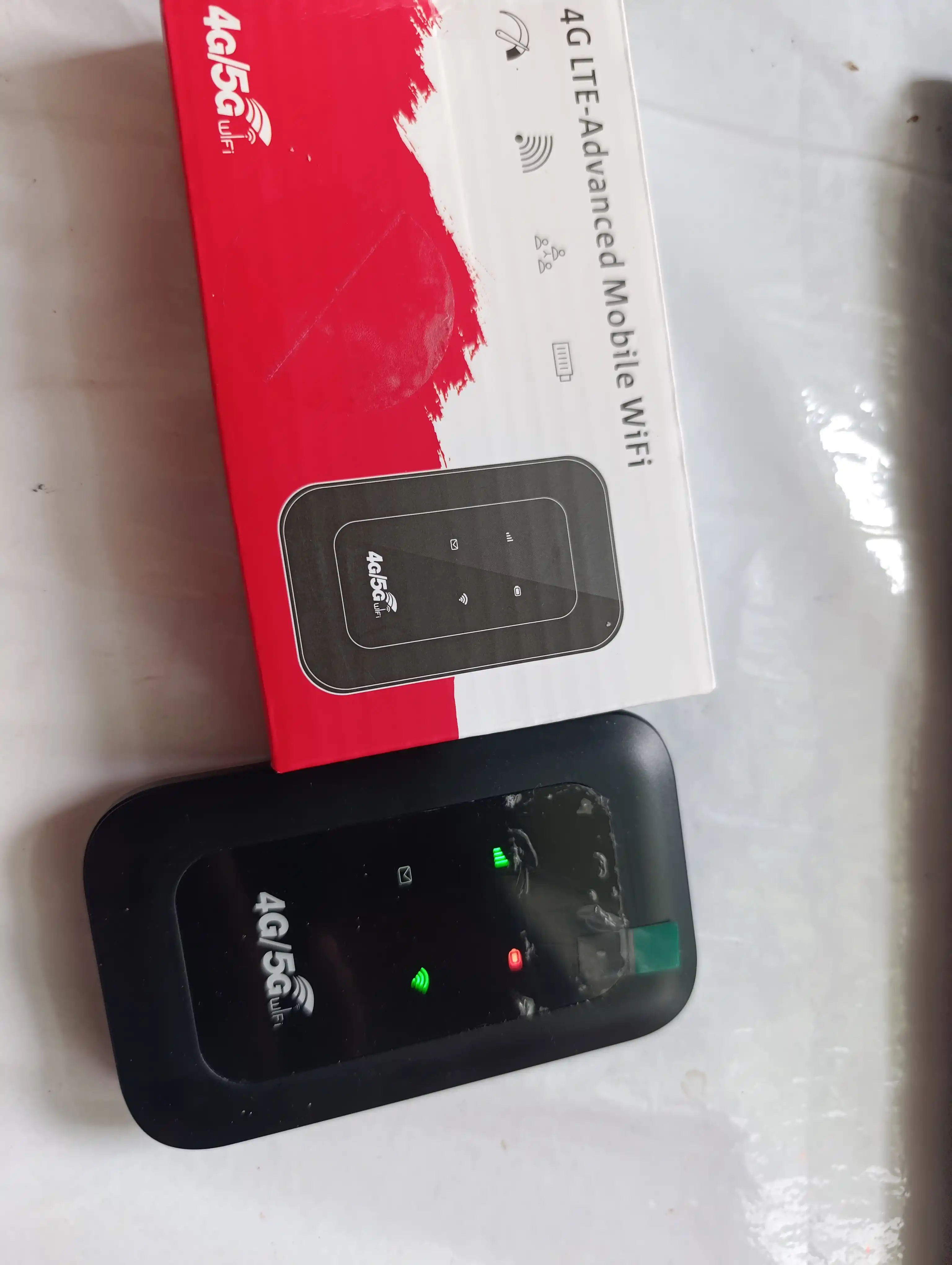 Cho'ntak Wi-Fi router, SIM kartali portativ modem router, mobil Wi-Fi router 4G, LTE SIM