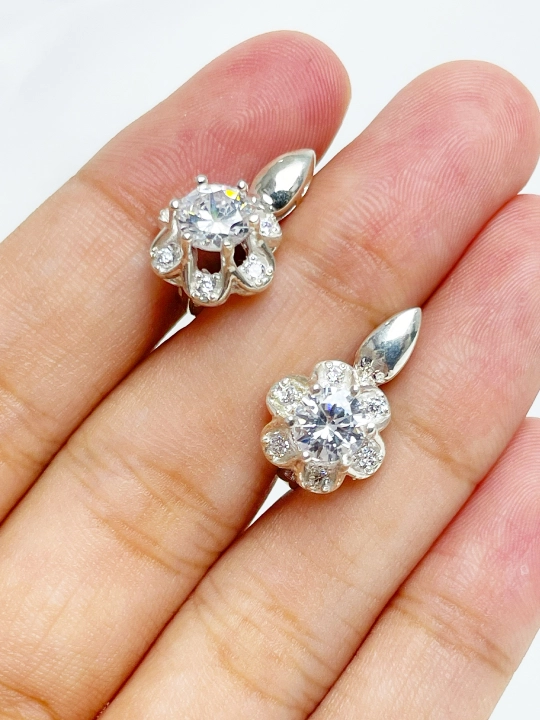Серебряный комплект для женщин и девушек