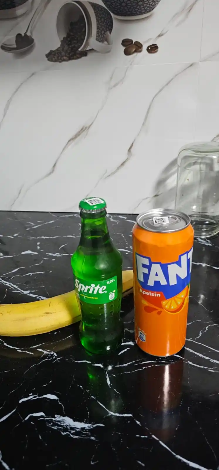 Gazlangan ichimlik Fanta can, 450 ml