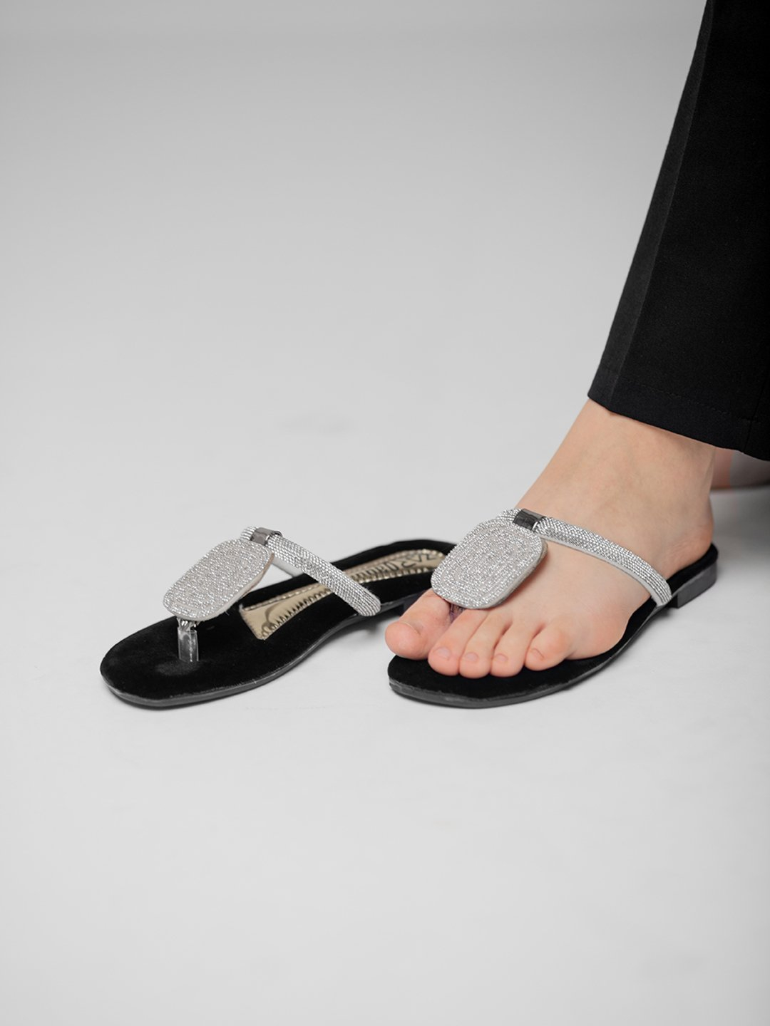 Erotik fotosessiyalar uchun modellar