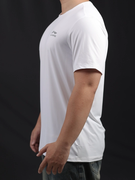 Футболки для мужчин