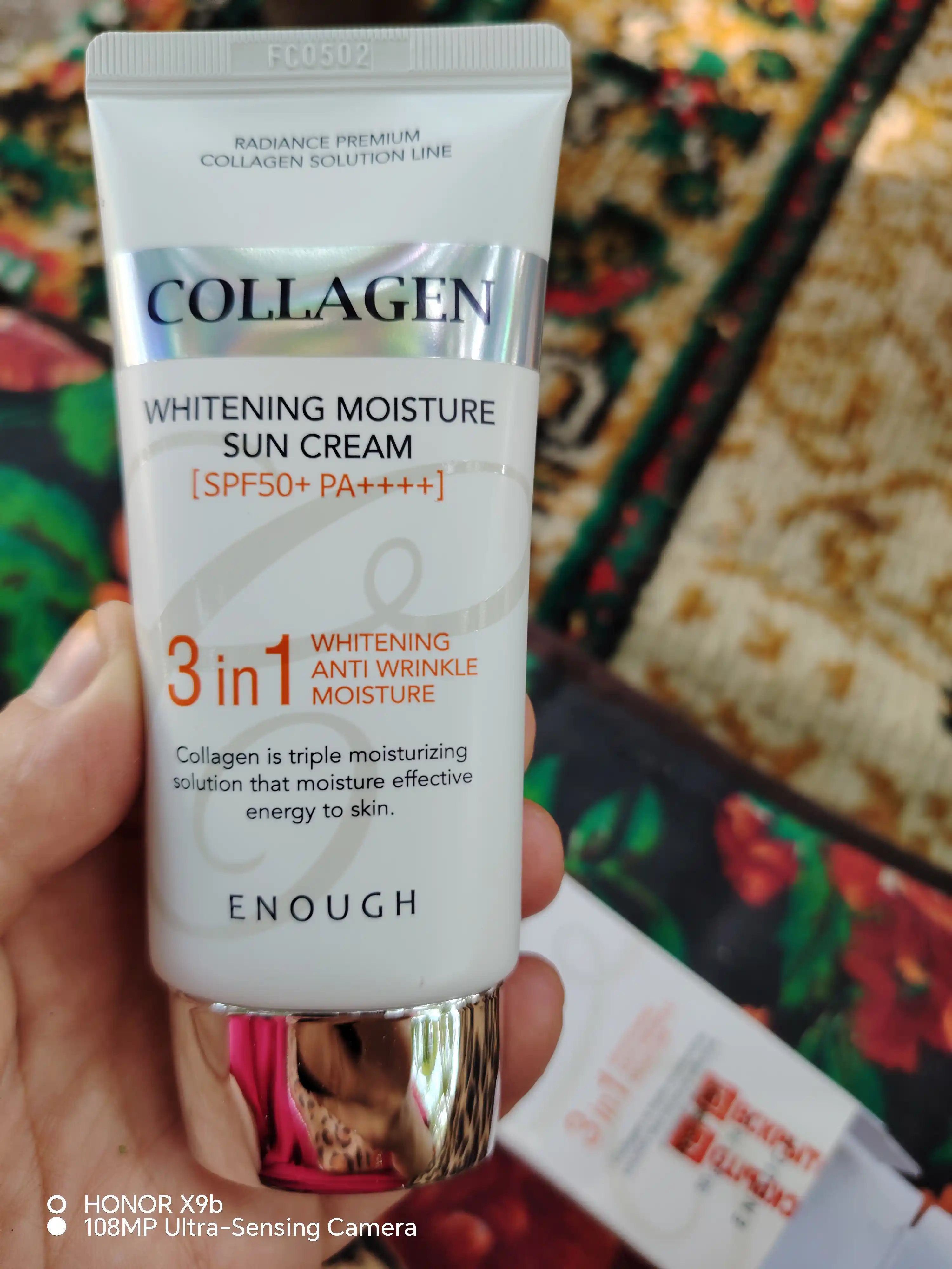 Quyoshdan himoya kremi Enough 3 in 1 Whitening Sun Cream SPF50/PA+ kollagen bilan, 50 ml
