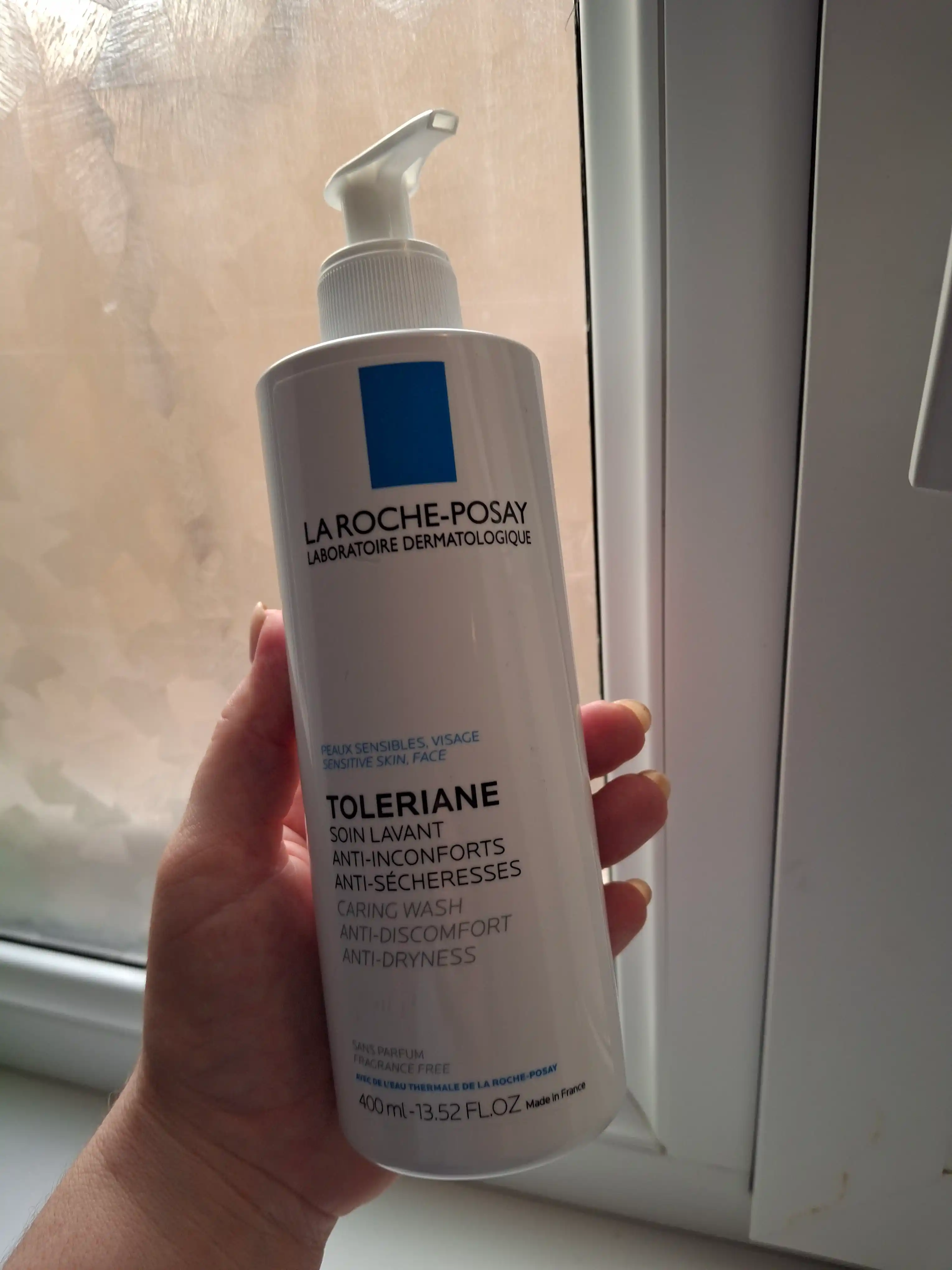 Очищающий крем-гель для умывания LA ROCHE-POSAY TOLERIANE CARING WASH, 400 мл