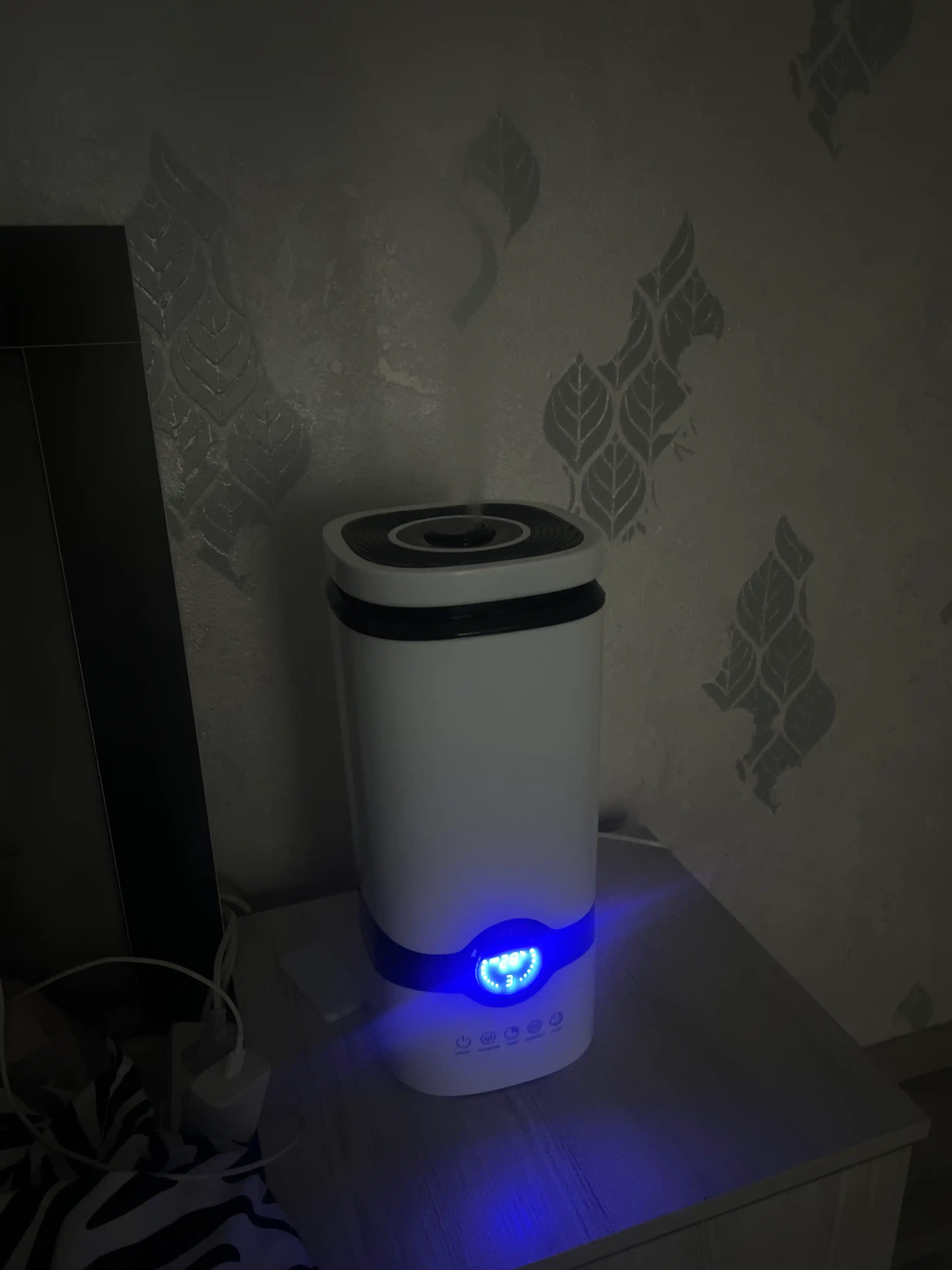 Aqlli namlagich, RANGI OQ, 4-8L, aromadiffuzor, ionlash, UV sterilizatsiyasi