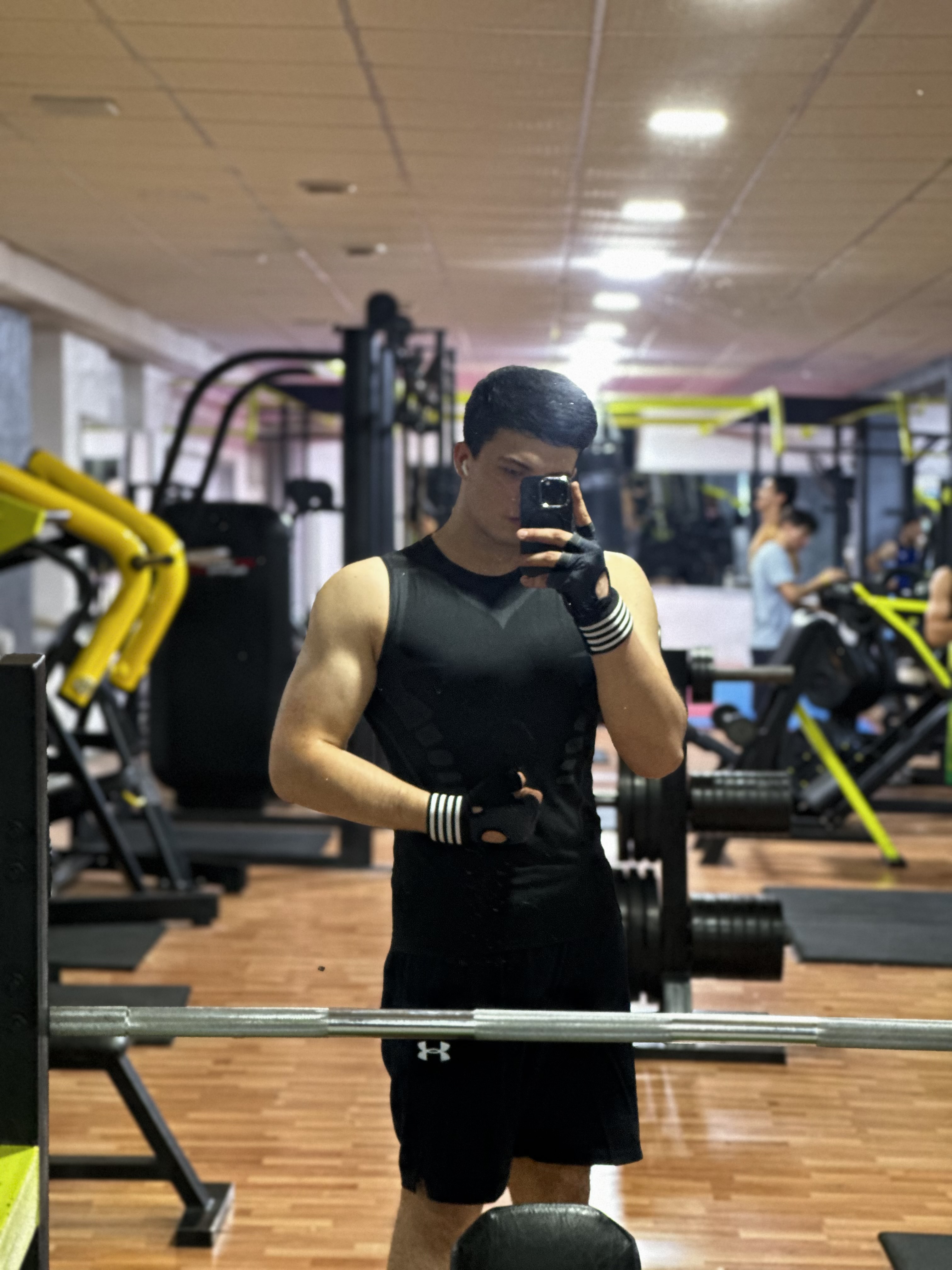Erkaklar uchun mayka, kompression, sport, elastik, tez quriydigan, fitnes uchun
