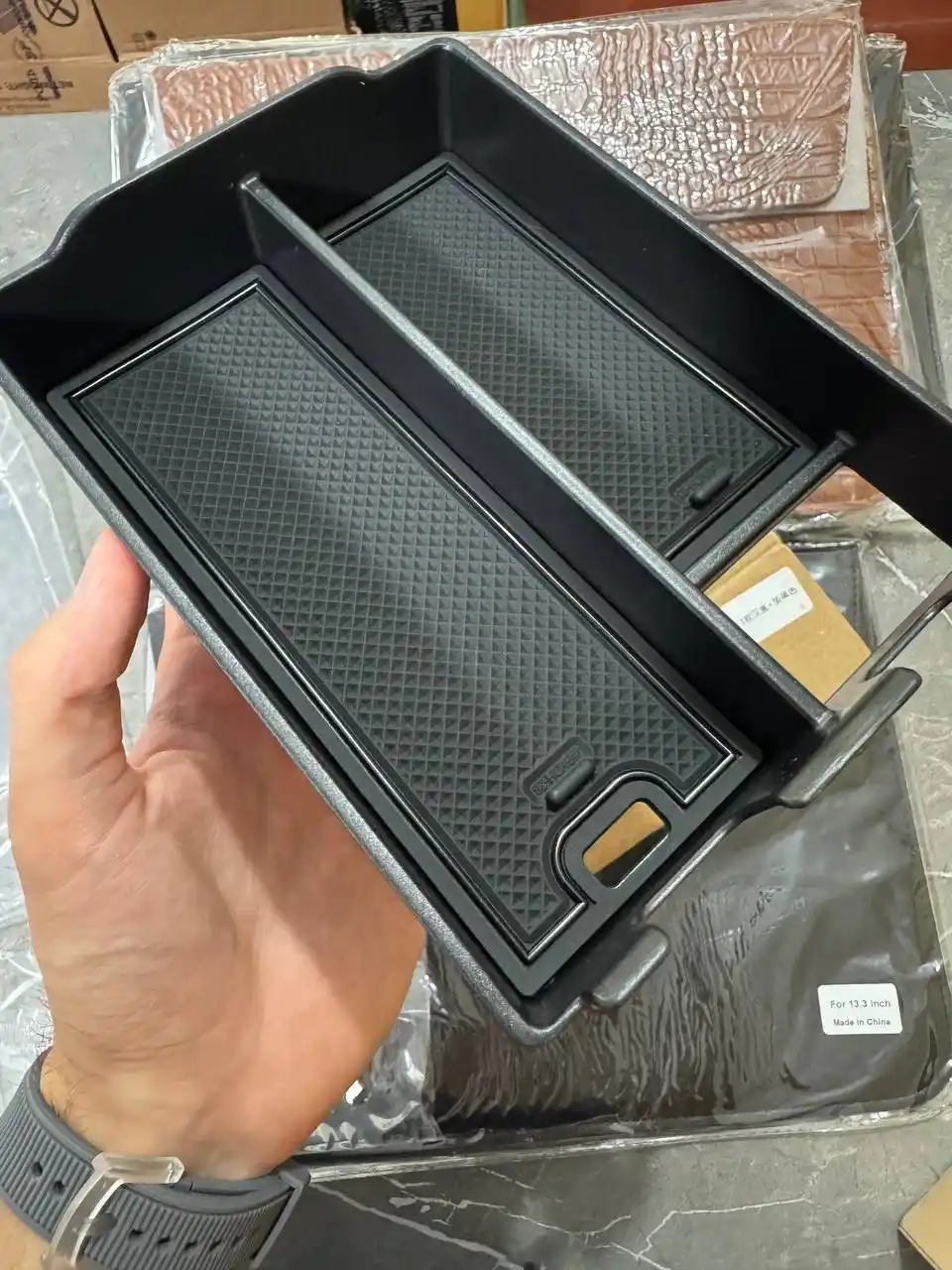 BYD Song Pro DM-I, Song L, Han, Sealion 07, Smart uchun markaziy buyum saqlash organayzeri