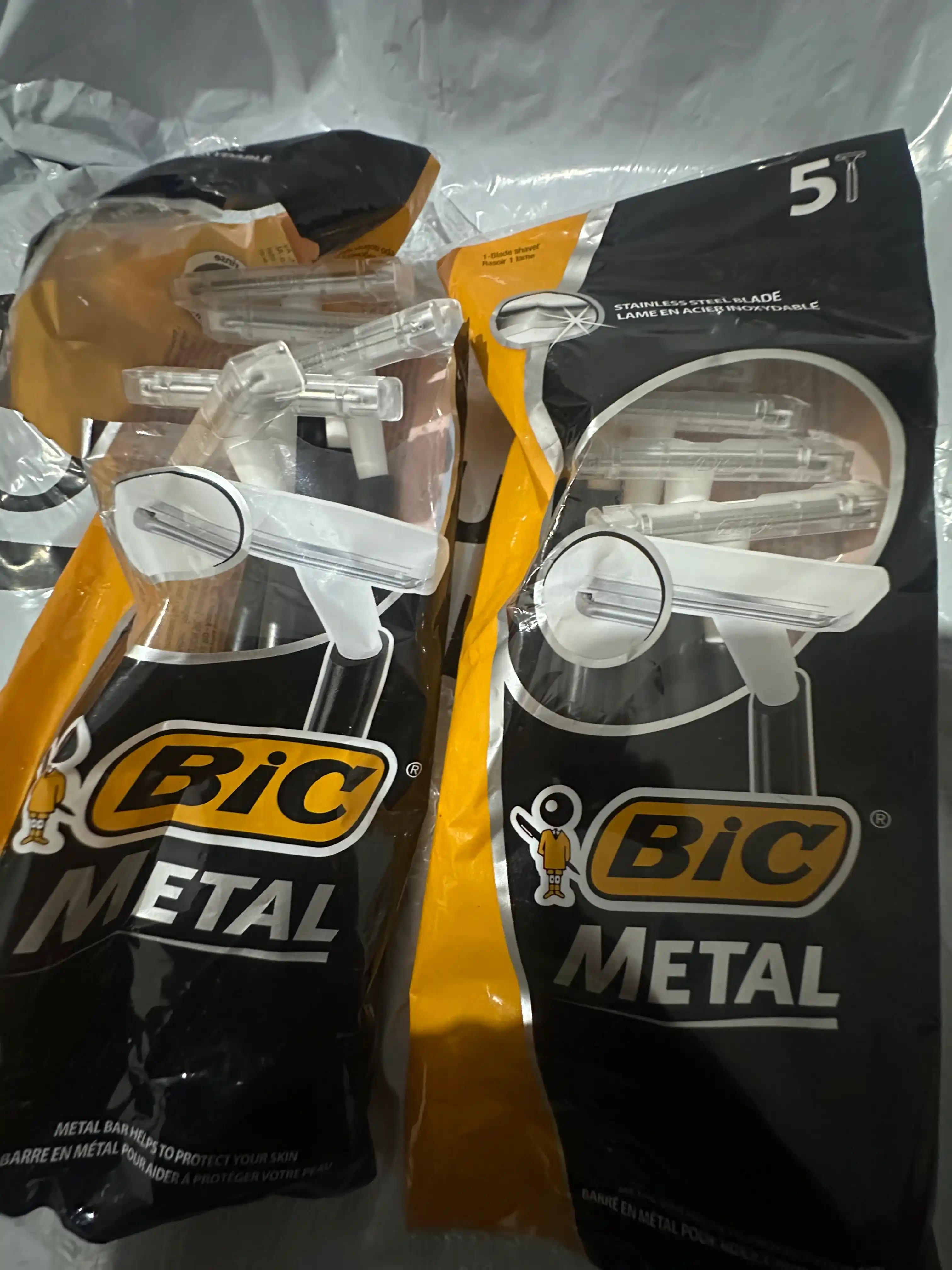 Бритвенный станок Bic Metal, 5 шт