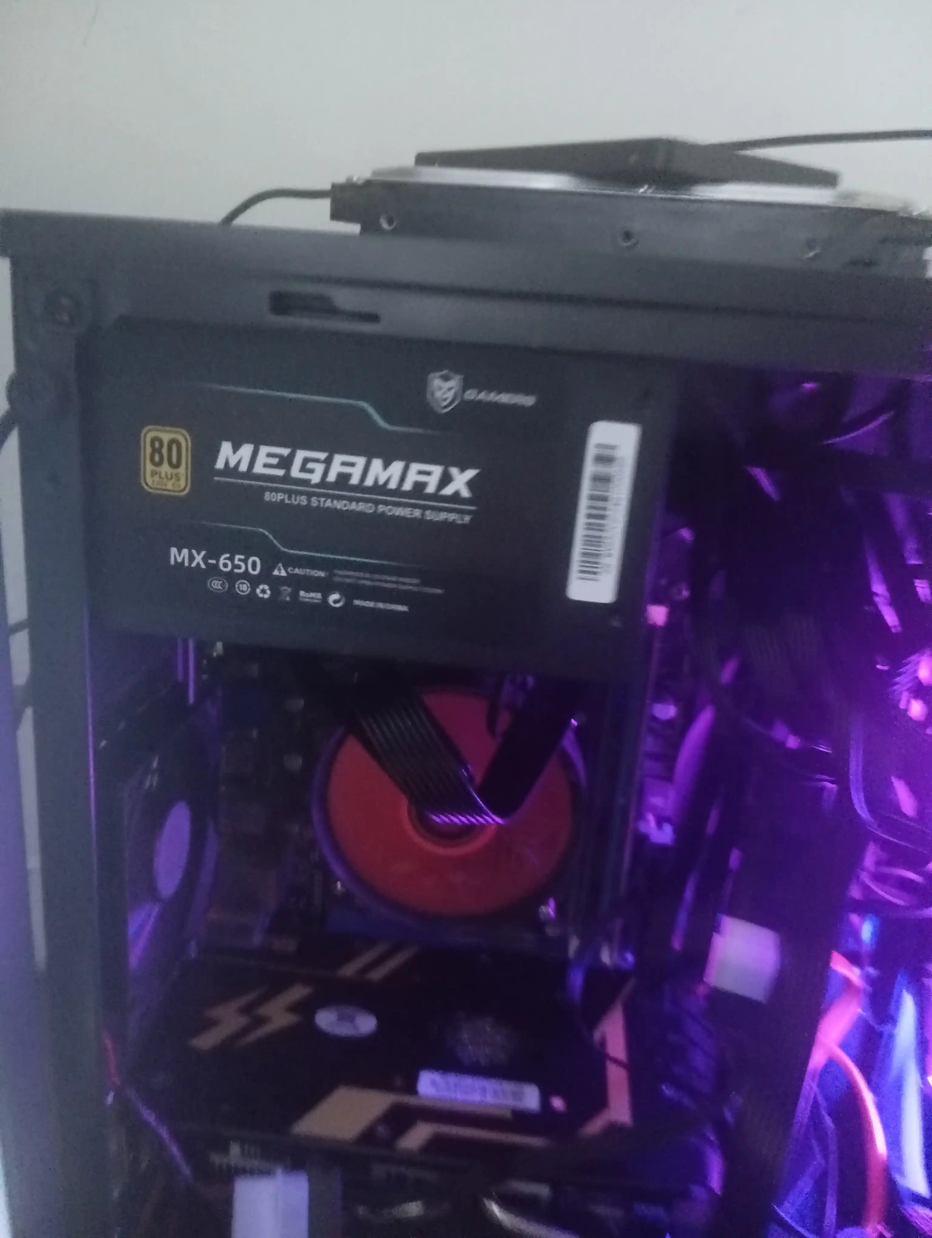 Компьютерный блок питания игровой Megamax, 750 Вт 80+ plus