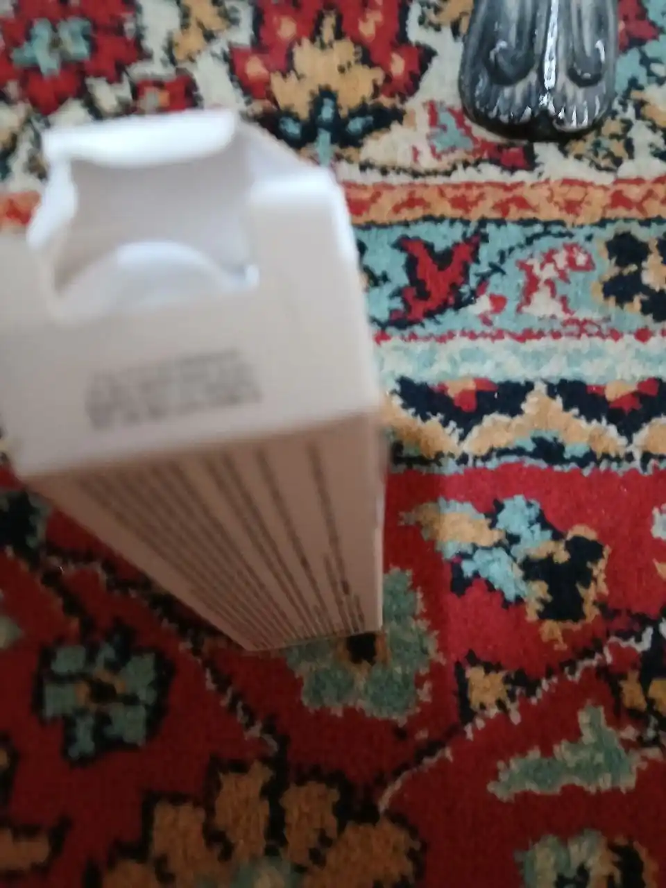 SPF 50+ quyoshdan himoya qiluvchi krem, yashil choy ekstrakti va probiotiklar bilan, 50 mg
