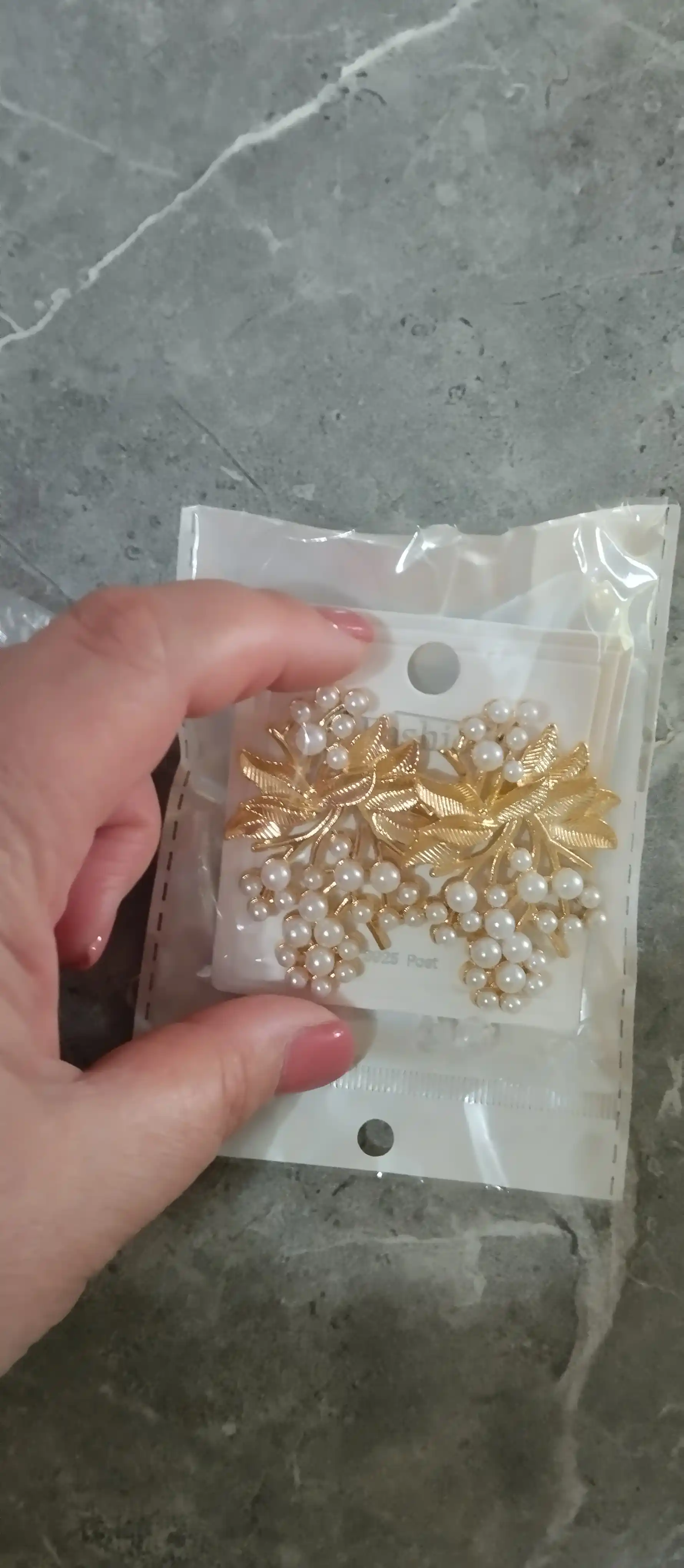 Серьги женские, разные формы