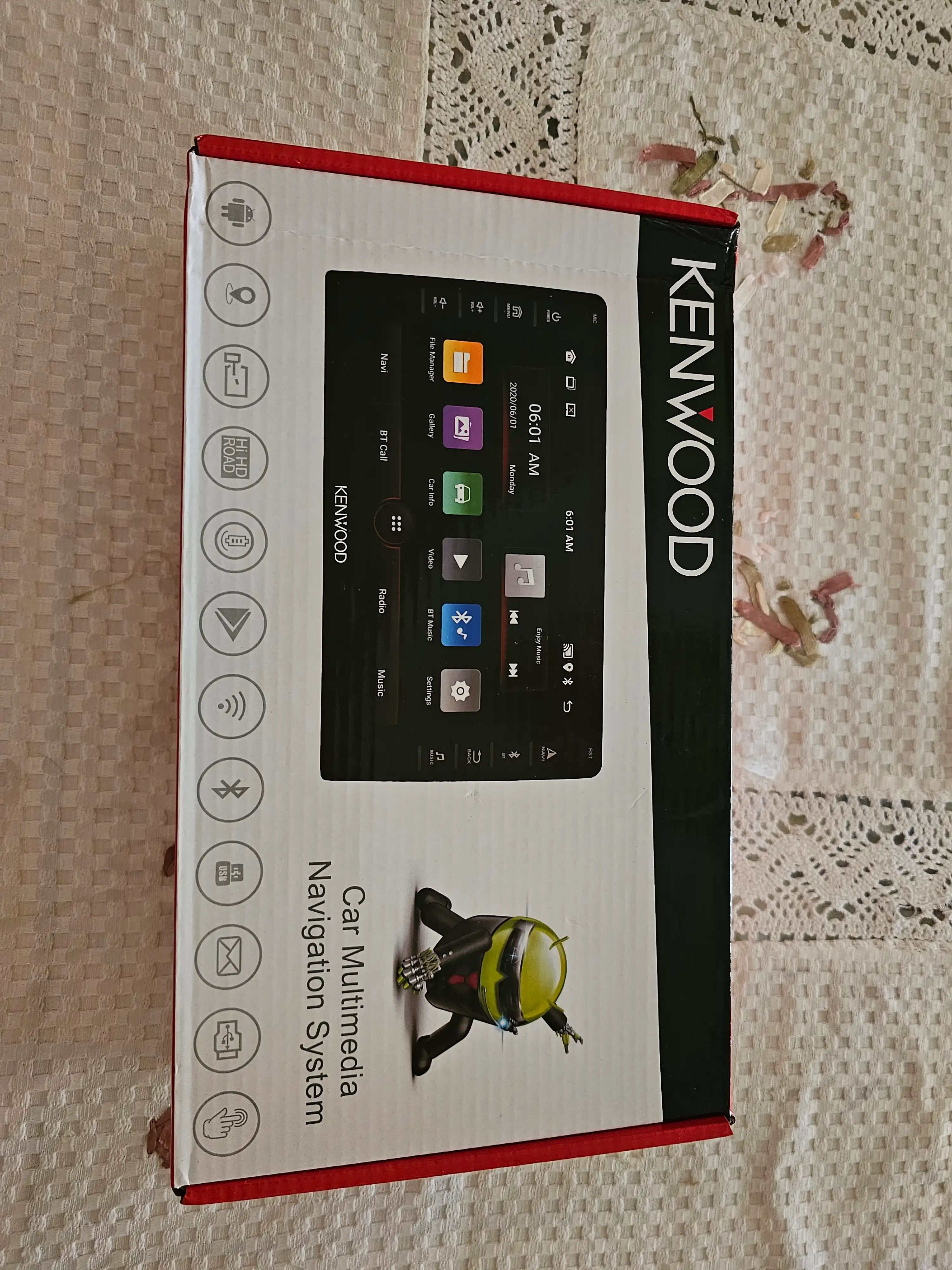 Avto Monitor — Android, Wi-Fi, 4/64 GB, universal ekran, qotmas va qizimas, 2 yil kafolat