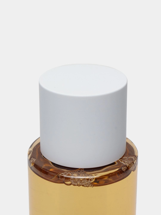 Sentella SKIN1004 Madagaskar Centella Tonik Tonerli yumshoq peeling toneri, 210 ml