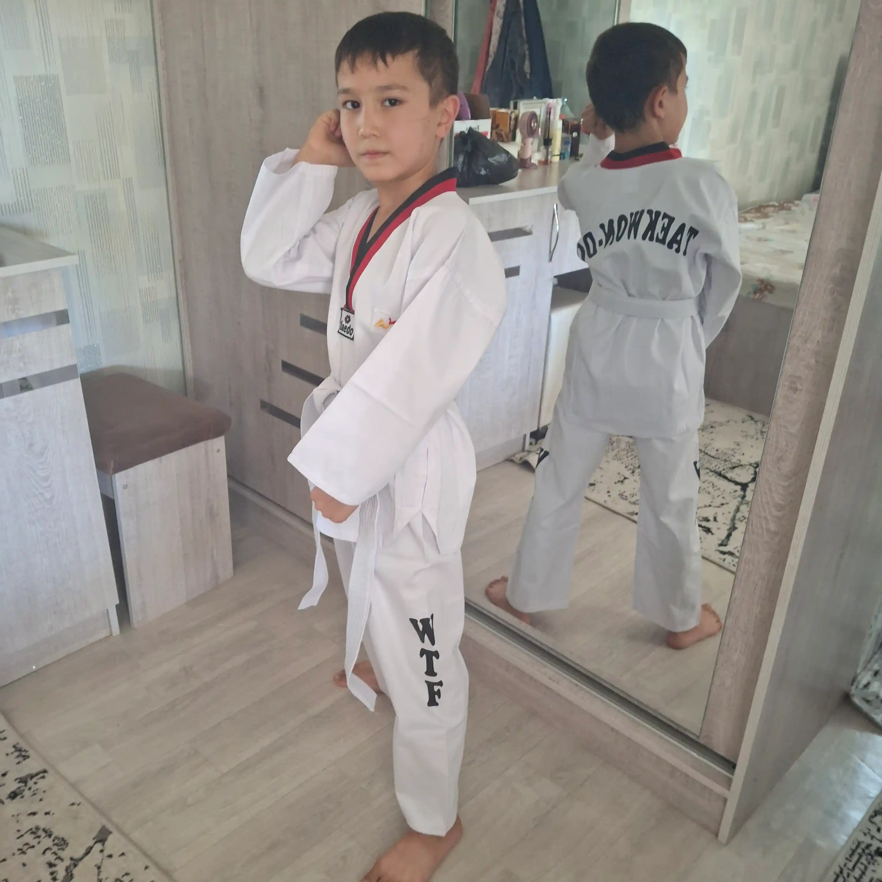 Спортивная форма кимано TAEKWONDO WTF