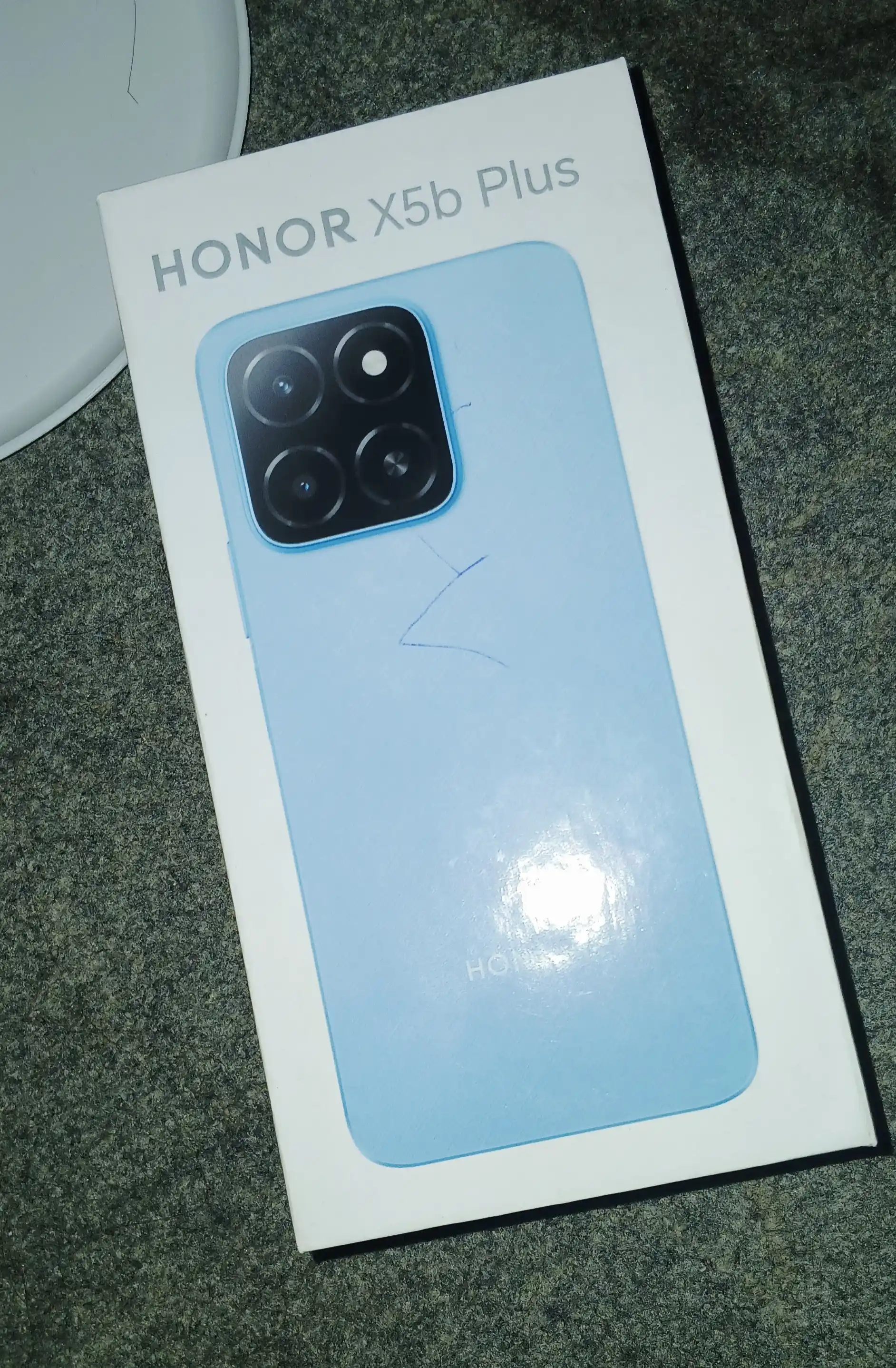 Smartfon Honor X5B batareya 5200 mah, 50 Mp kamera AI, 90 Hz