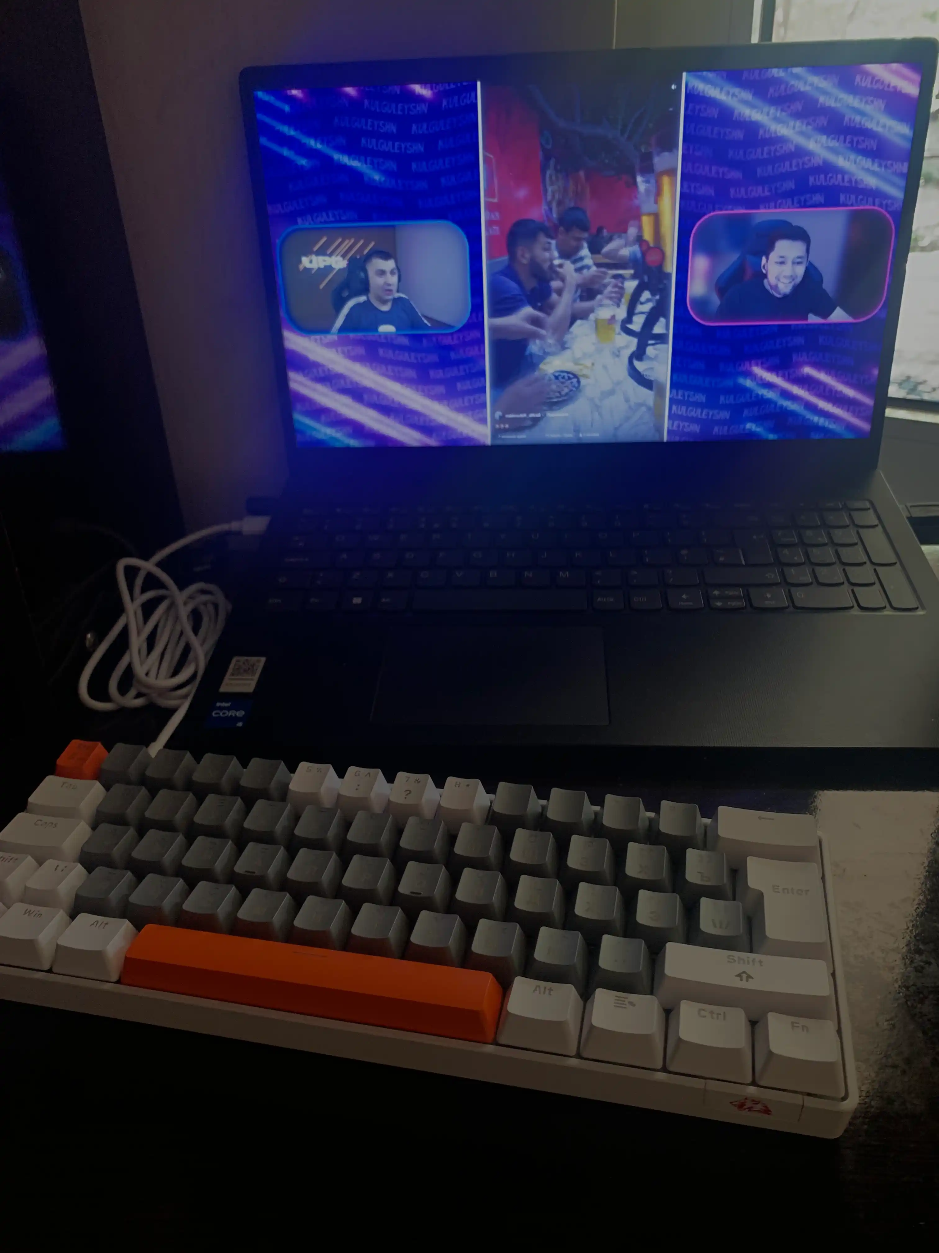 O'yin mexanik klaviaturasi T60, simli