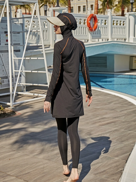 Ayollar cho‘milish kiyimi, burkini, sport kiyimi