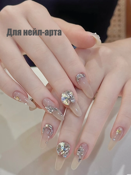 Дизайн ногтей, металлическая бусина, цветные стразы
