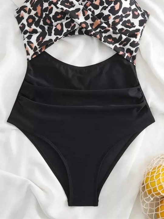 Ayollar uchun bir qismli suzish kostyumi, leopard printida, elastik material