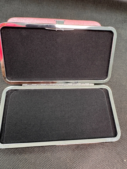 Magnit quti LS, 6 pinset uchun