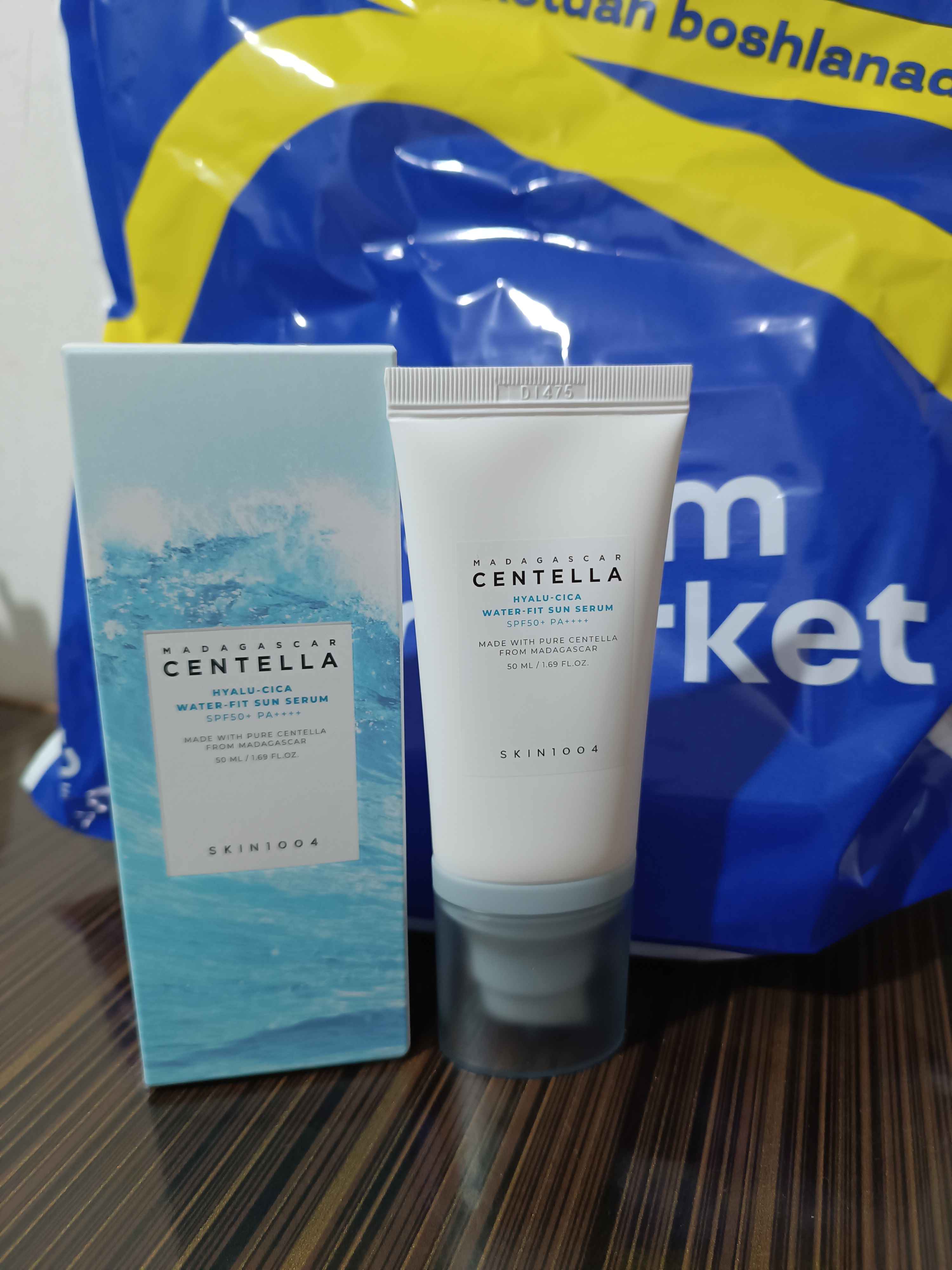 Yuz uchun Hyalu-Cica Water-Fit Skin 1004 SPF50 quyoshdan himoyalovchi kremi, 50 ml