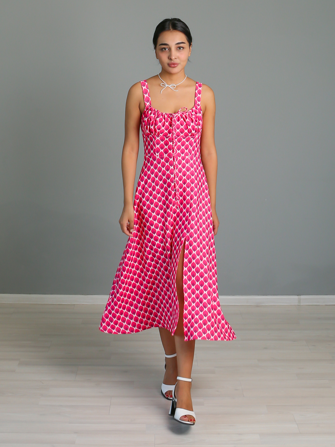 Yaponiyalik ayol bilan jamoat joyida jinsiy aloqa