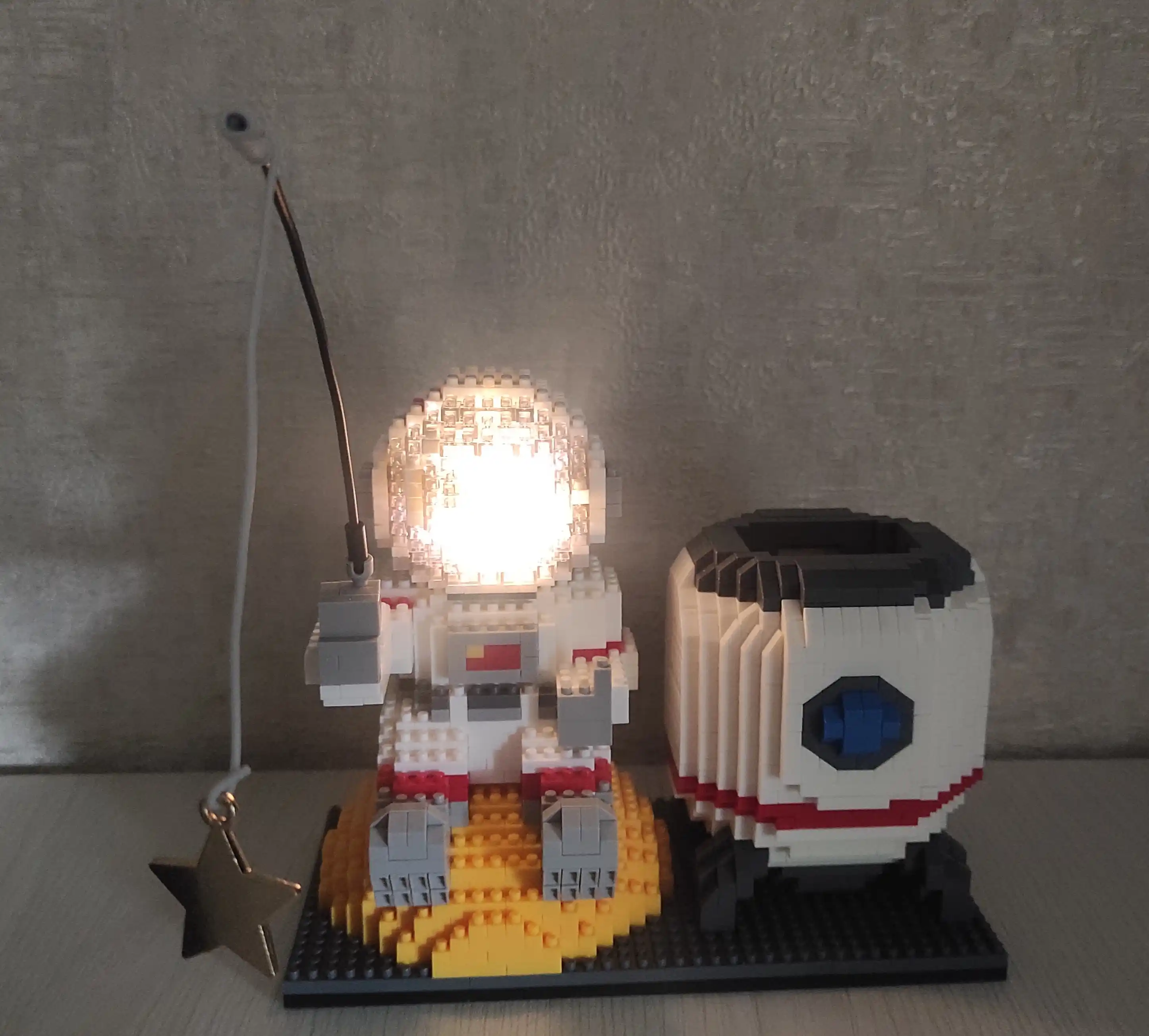 LEGO 3D mini bloklardan konstruktor – kosmonavt, hayvonlar, mushuklar, itlar