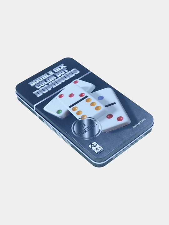 Domino stol o'yini, metall qutida