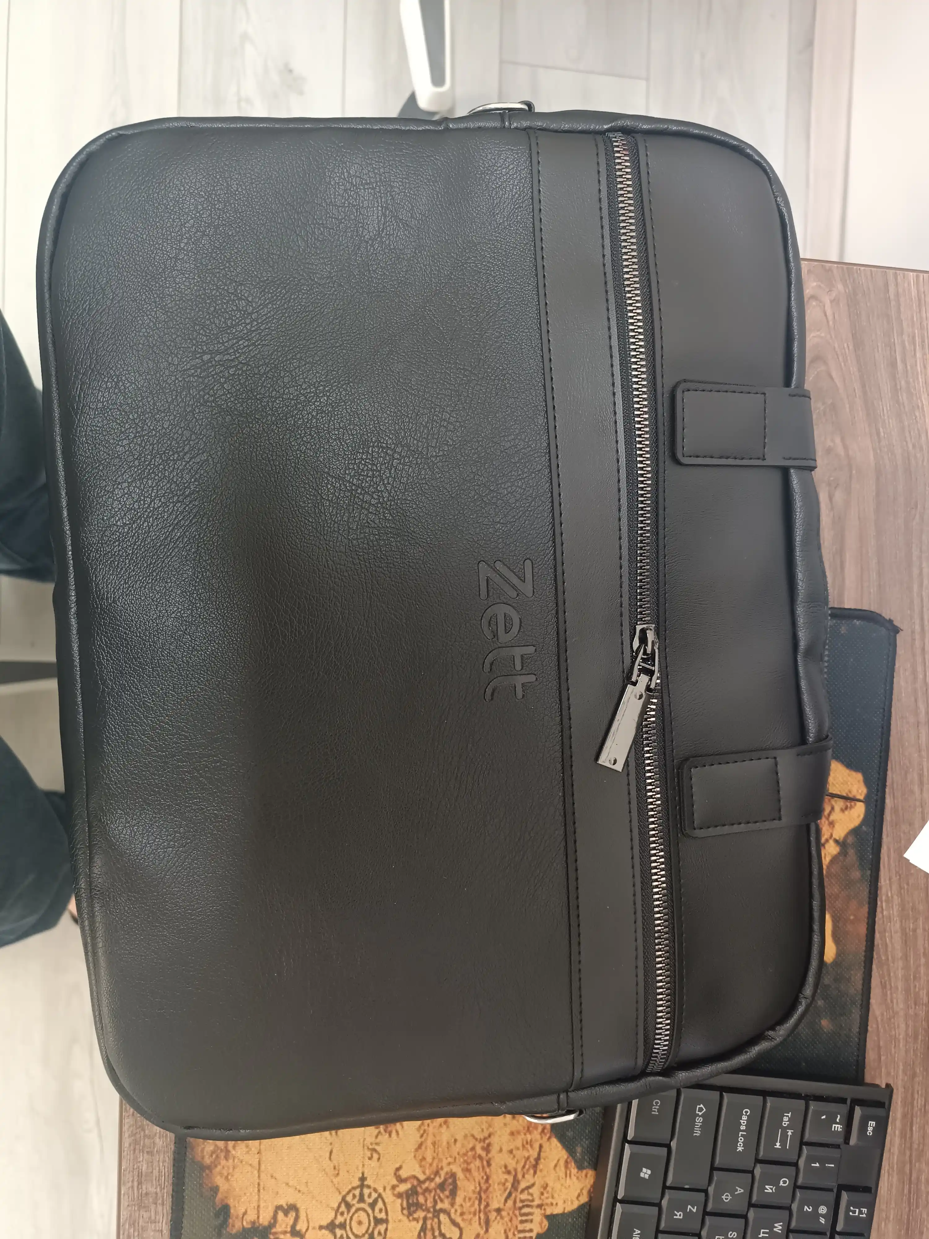Charm sumka Zett - noutbuk uchun 16" dyum, biznes, ofis, o'qish, hujjatlar portfel sumka