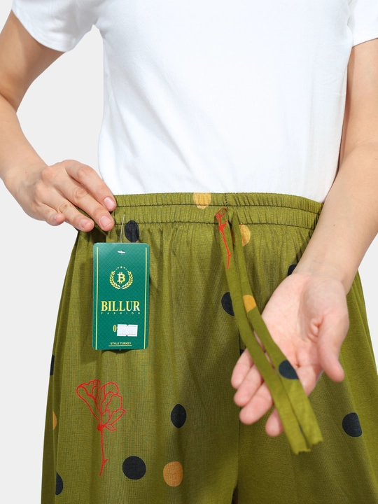 Ayollar uchun oversize shim XB, 48–60 razmer, yozgi yengil