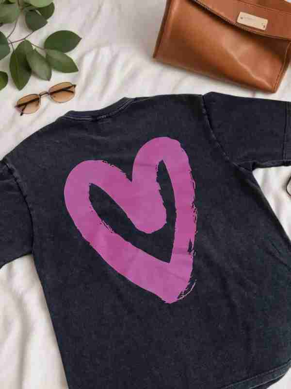 Stol ostidagi kunnilingus fotosurati