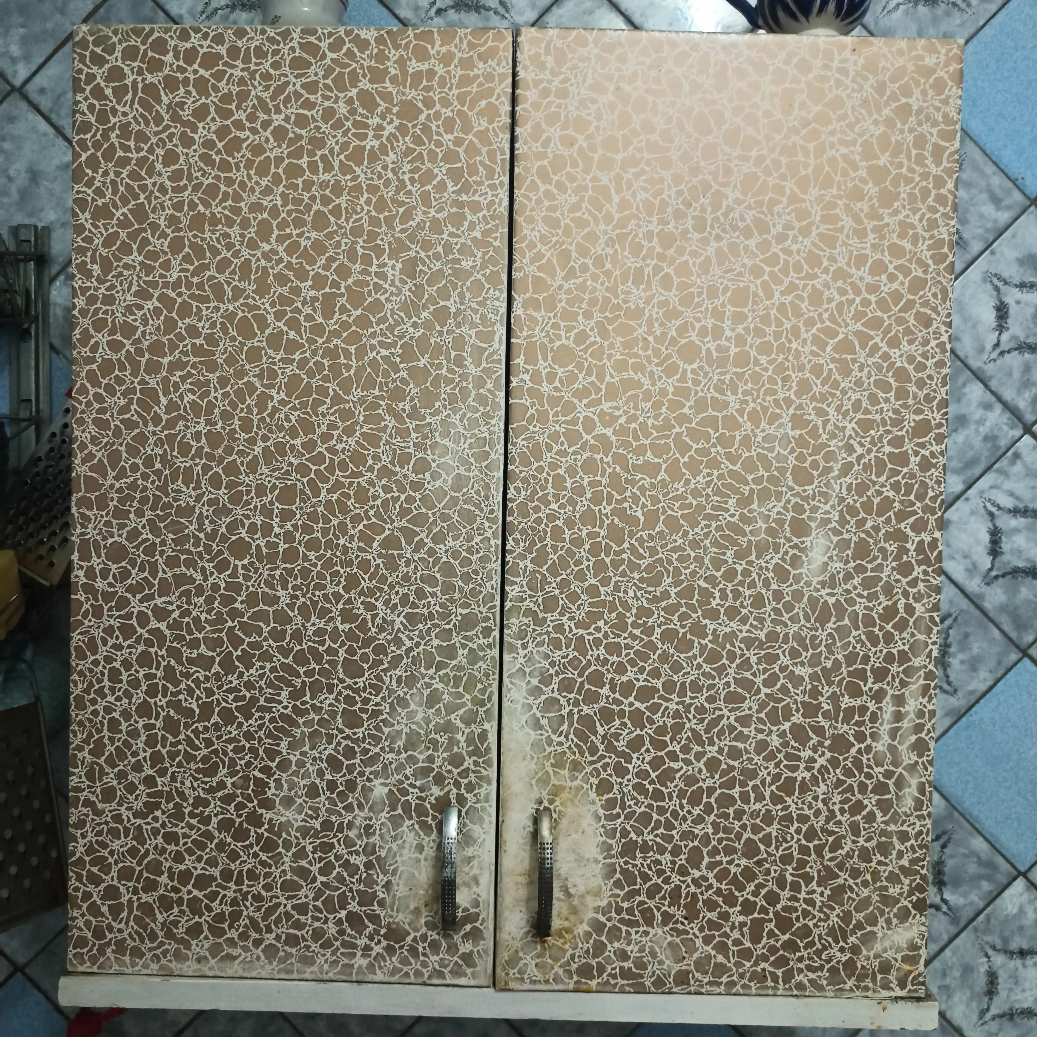 O‘z-o‘zidan yopishadigan PVX plyonka, mebel va devor uchun, namga chidamli, 60×100 sm