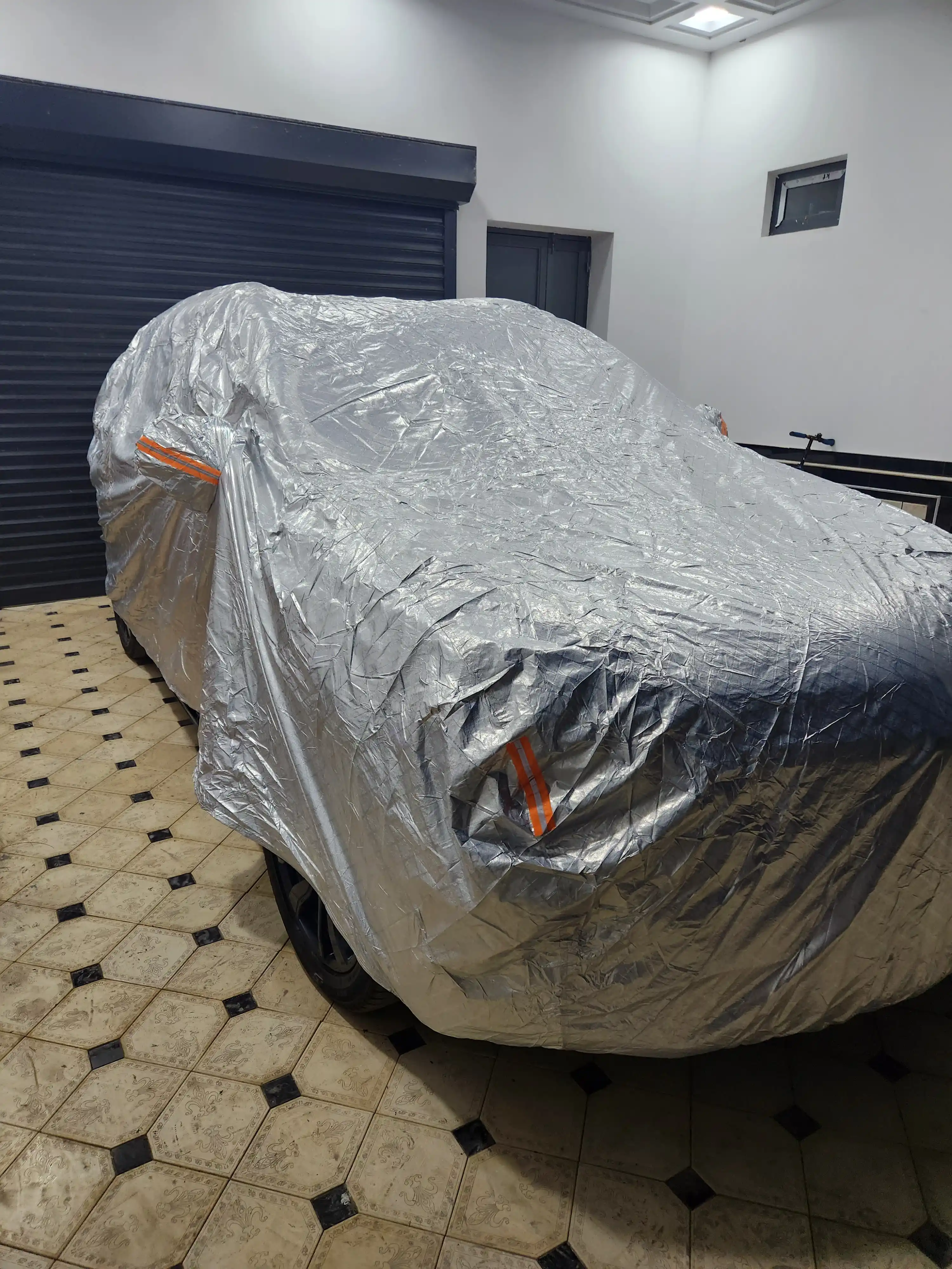 TENT bostirmasi uchun barcha mavsumlarga mos keladigan universal suv o‘tkazmaydigan himoya g‘ilofi