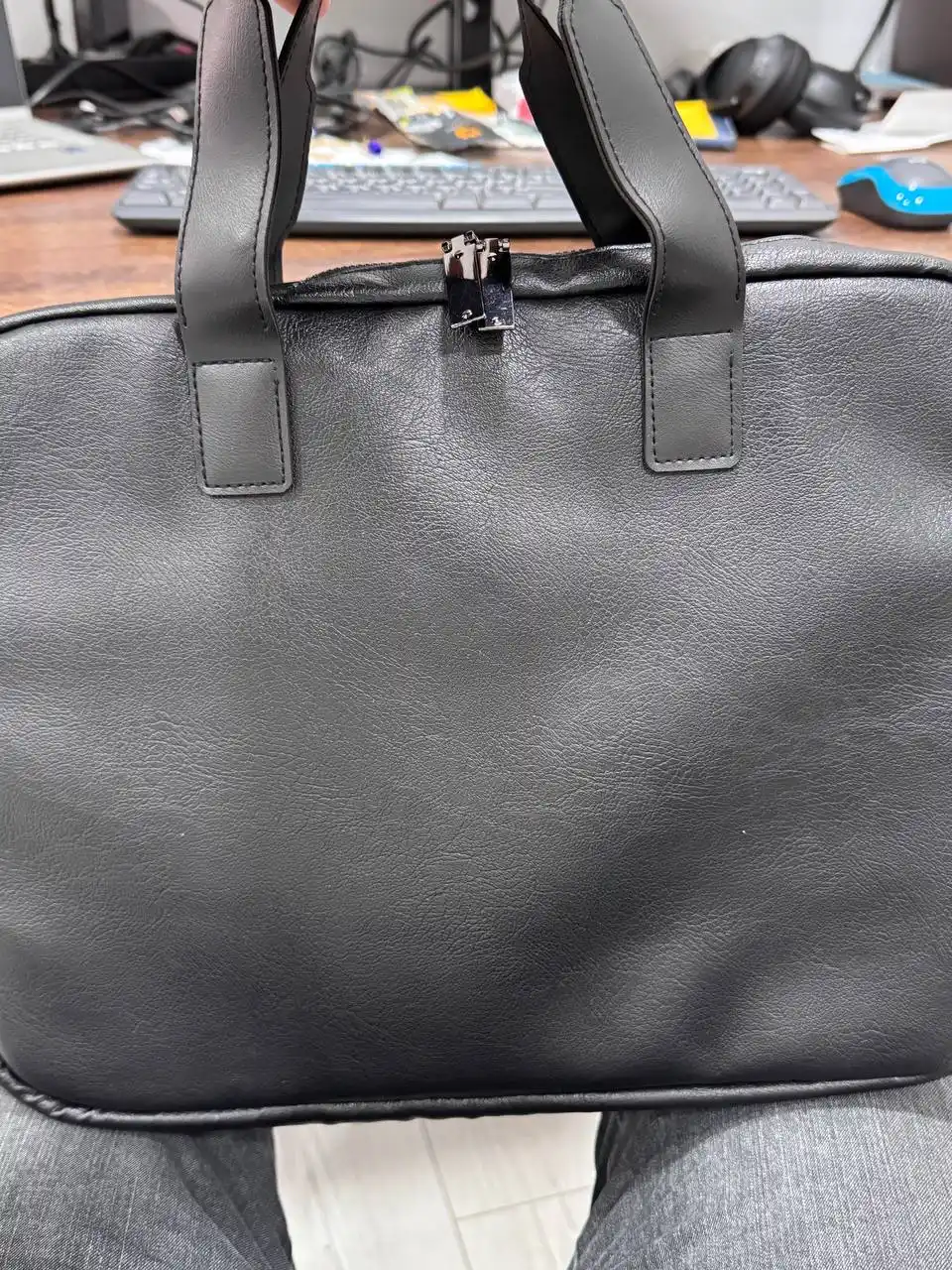 Charm sumka Zett - noutbuk uchun 16" dyum, biznes, ofis, o'qish, hujjatlar portfel sumka