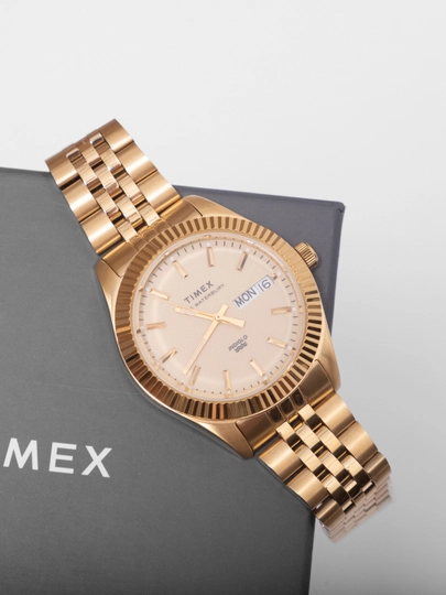 Женские наручные часы Timex Waterbury Legacy Boyfriend