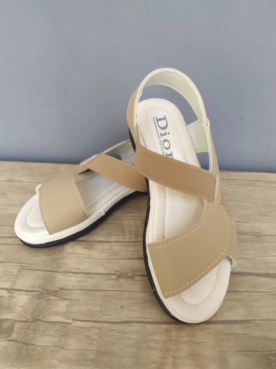 Ayollar uchun basanojkalar, Dior sandal, yozgi sandal