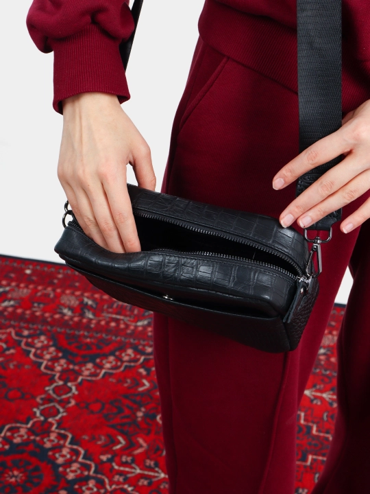 Ayollar sumkasi tabiiy charmdan Black Gator
