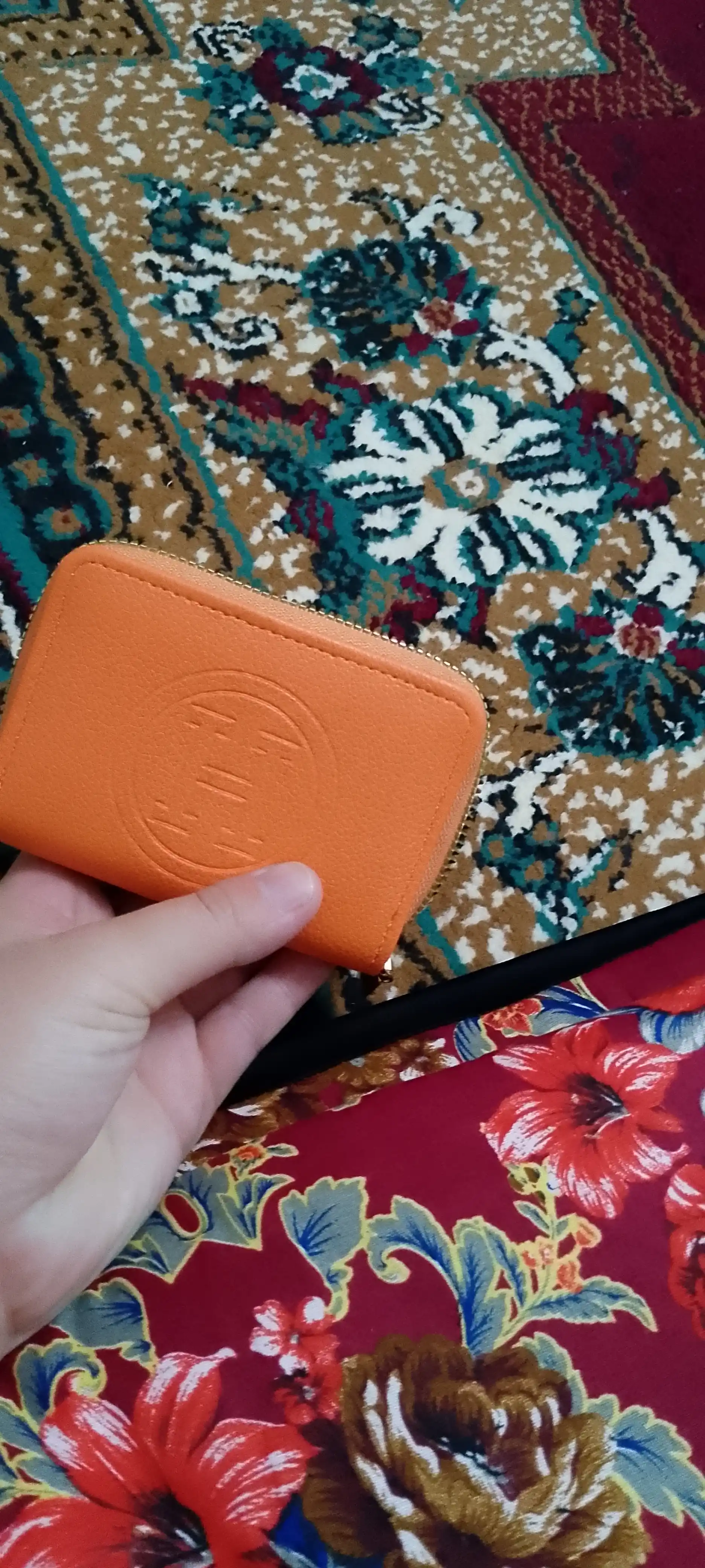 Universal mini hamyon, 11 ta bo'lim, RFID skanerlashdan himoya qilish