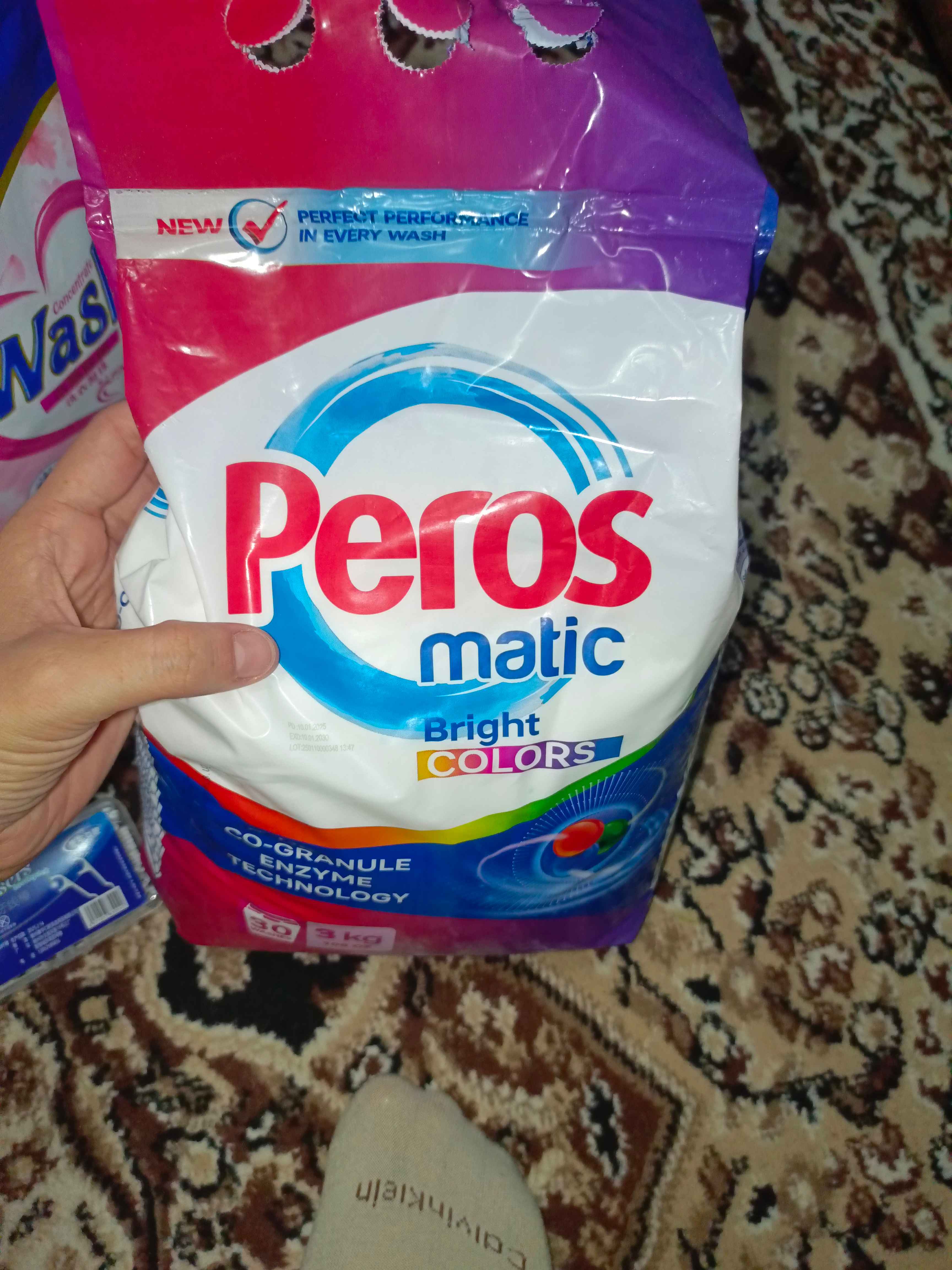 Peros kir yuvish kukuni avtomat boyoqlar yorqinligi 3000 gr