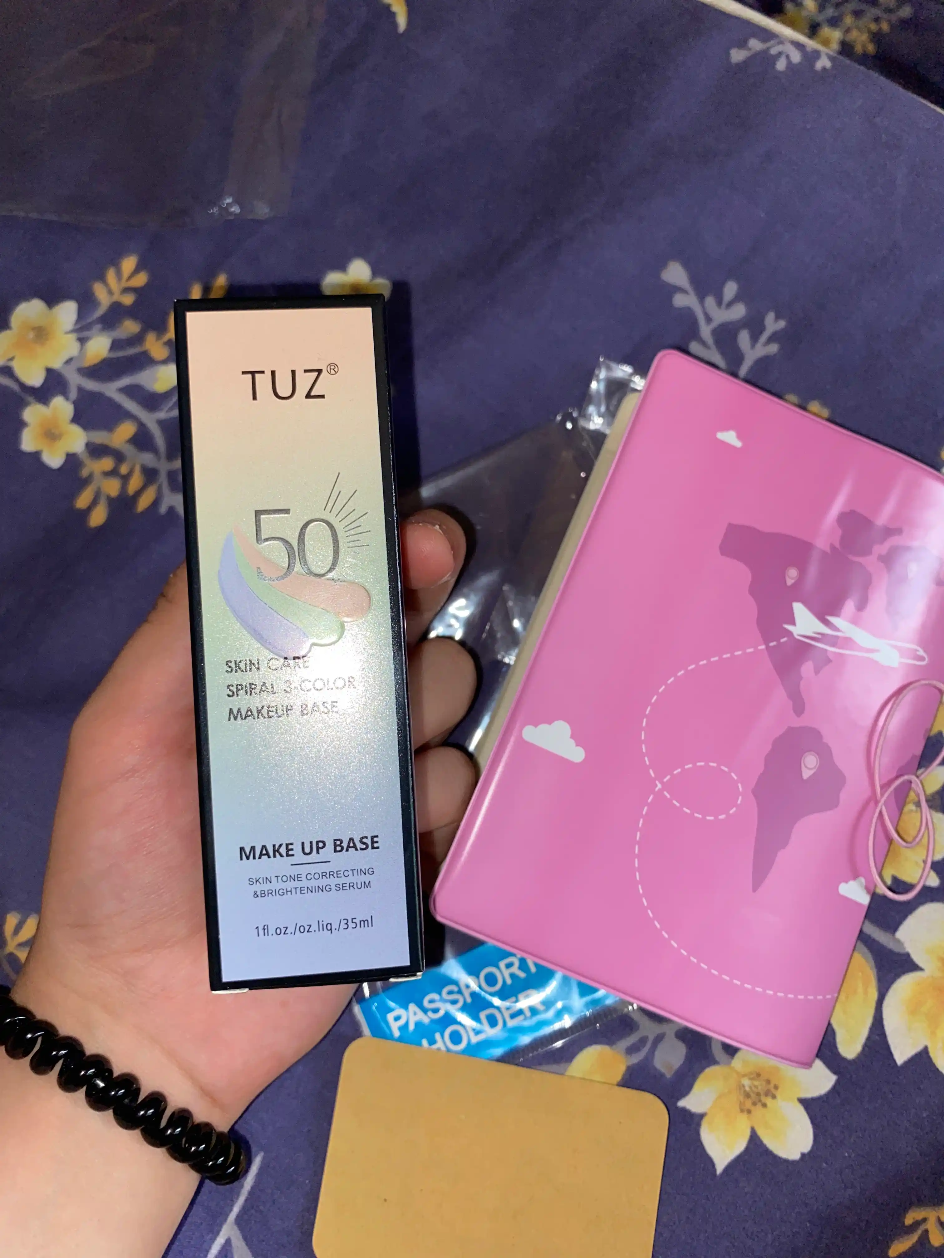 Uch rangli makiyaj uchun TUZ 50 bazasi, yuz praymeri, yuz bo'yanish bazasi, 35 ml