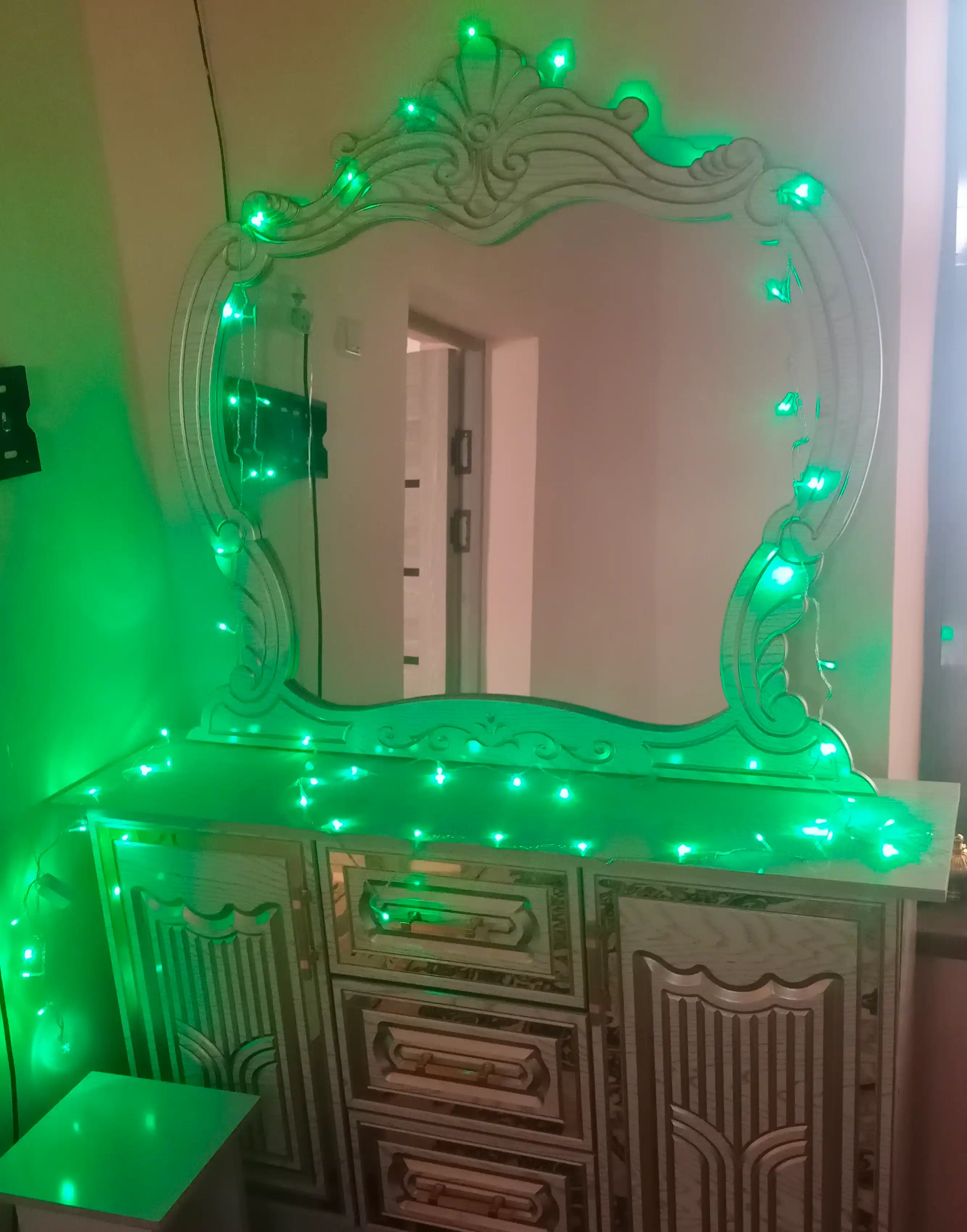 Led chiroqlar, gulchambar, 220 Vt