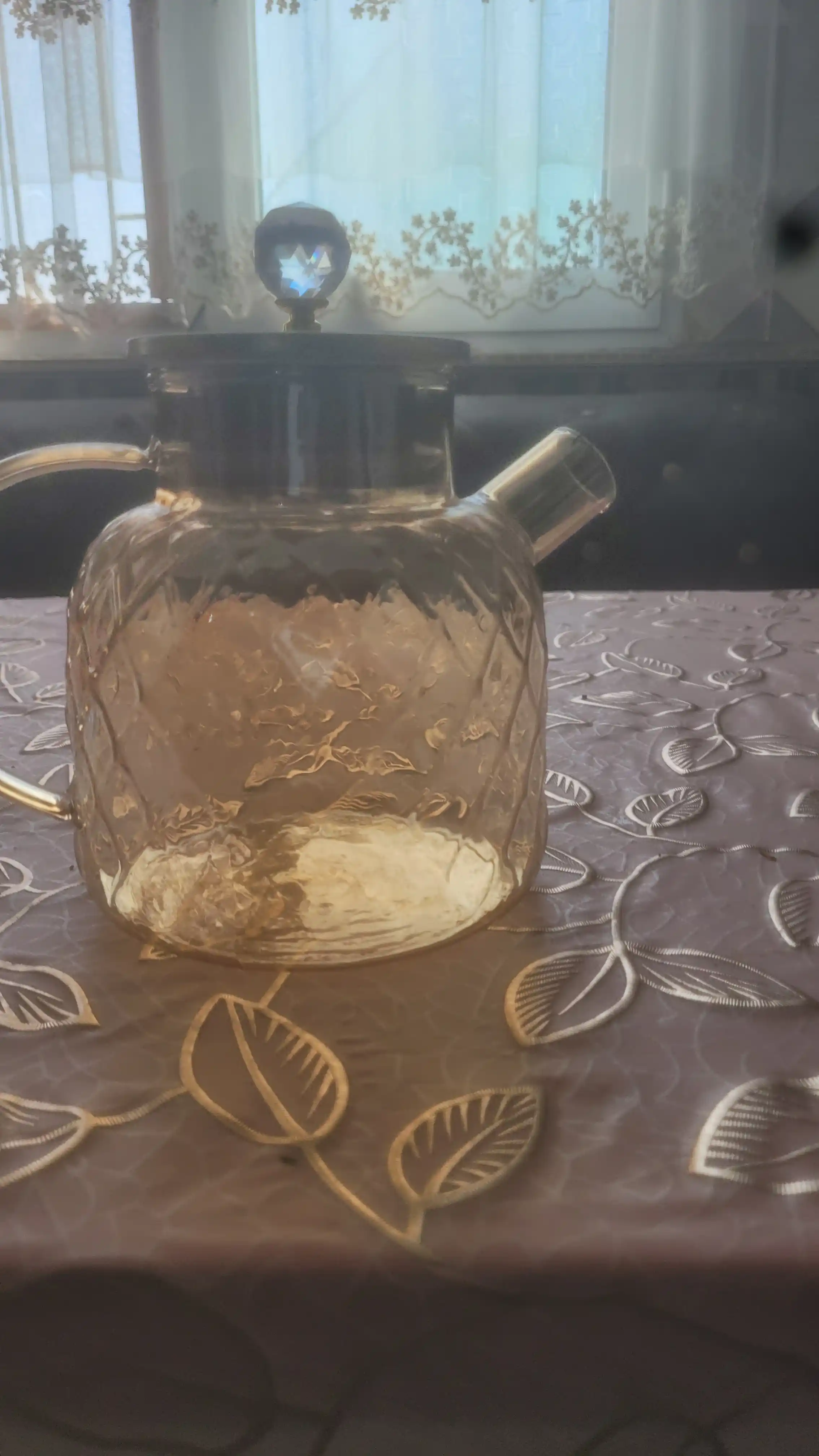 Issiqlikka chidamli shishadan, prujina elakli shisha choynak