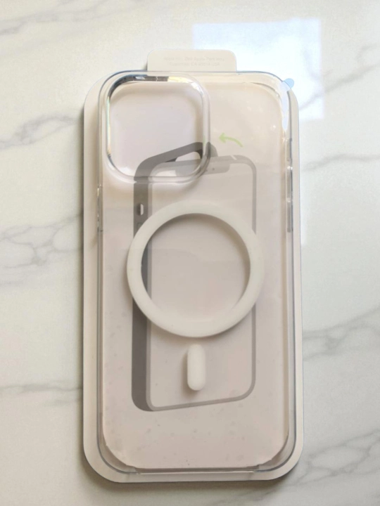 Apple iPhone 13 pro Max uchun Mag Safe funksiyali shaffof silikon gilof