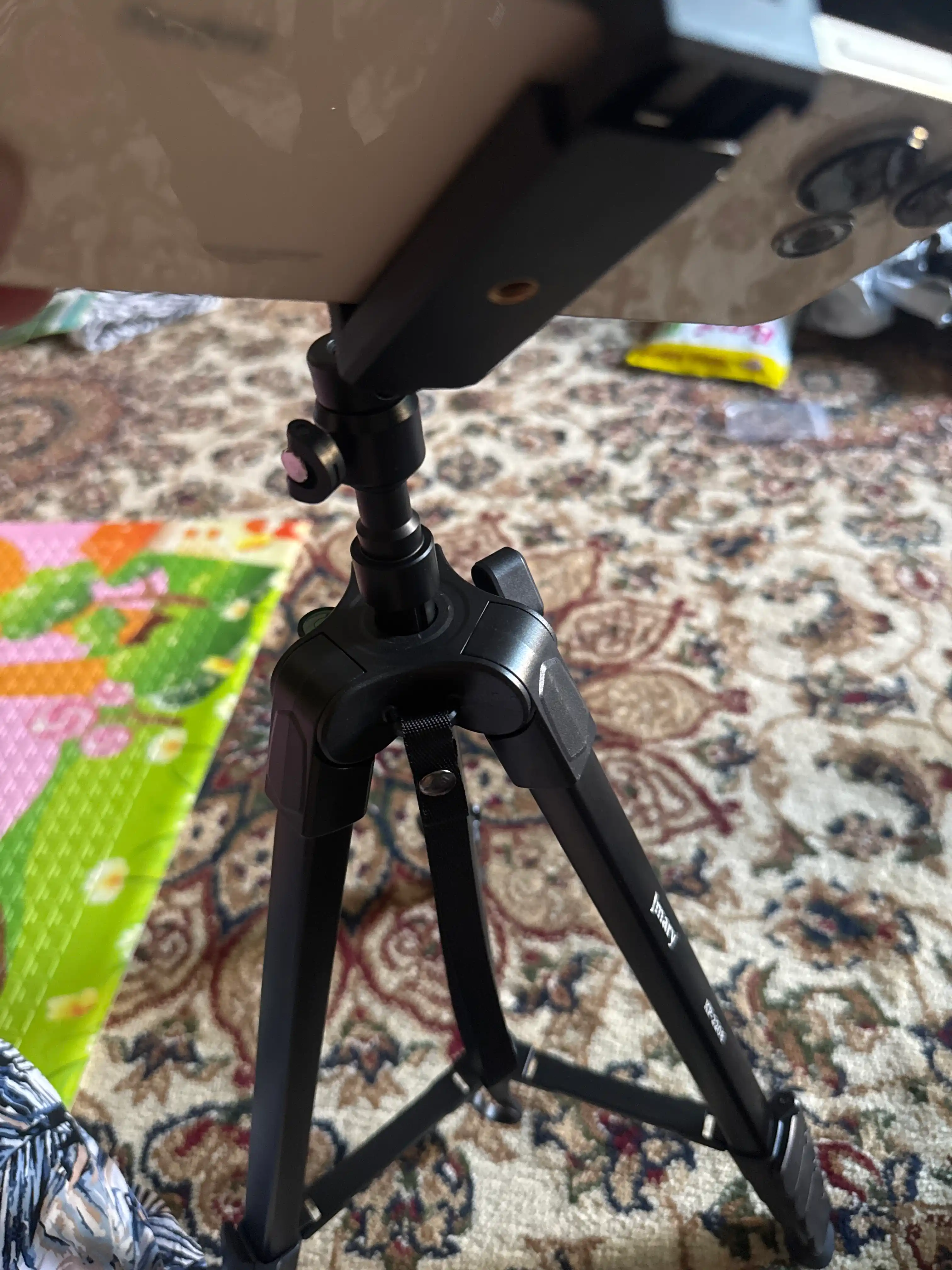 Shtativ 170 sm Jmary KP-2208, tripod telefon va kamera uchun ushlagichi bor, videolar