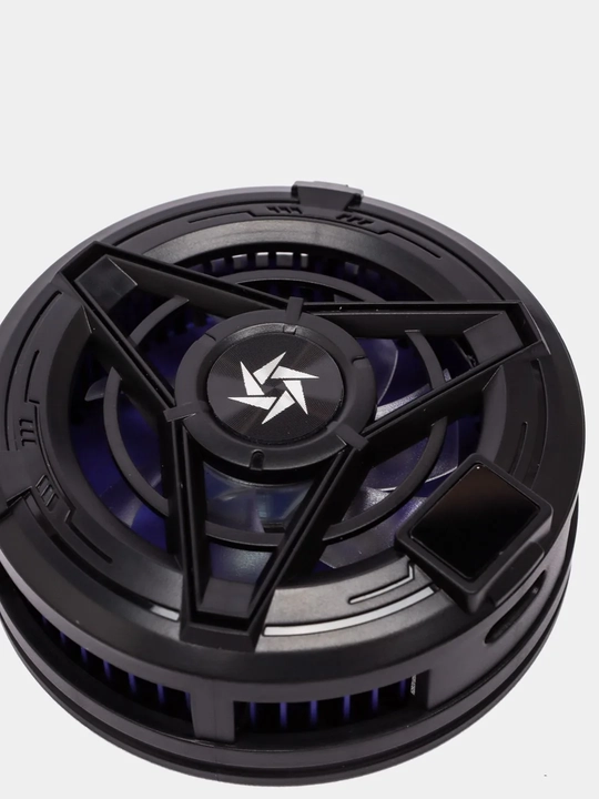 Кулер для телефона SL-17 с 7-ступенчатой системой охлаждения и Type-C