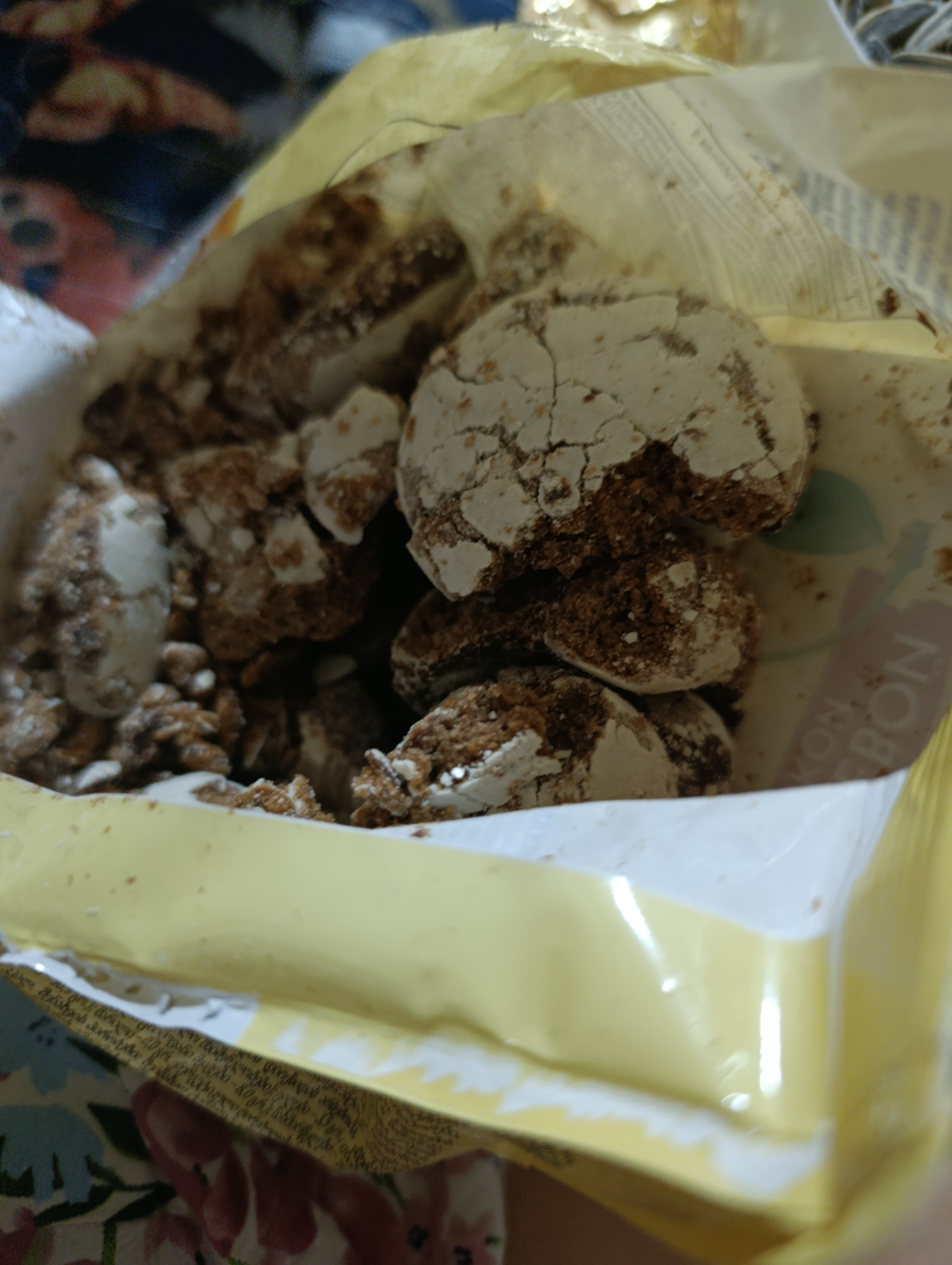 Pryaniklar Yashkino, olcha bilan to'ldirilgan, 350 g