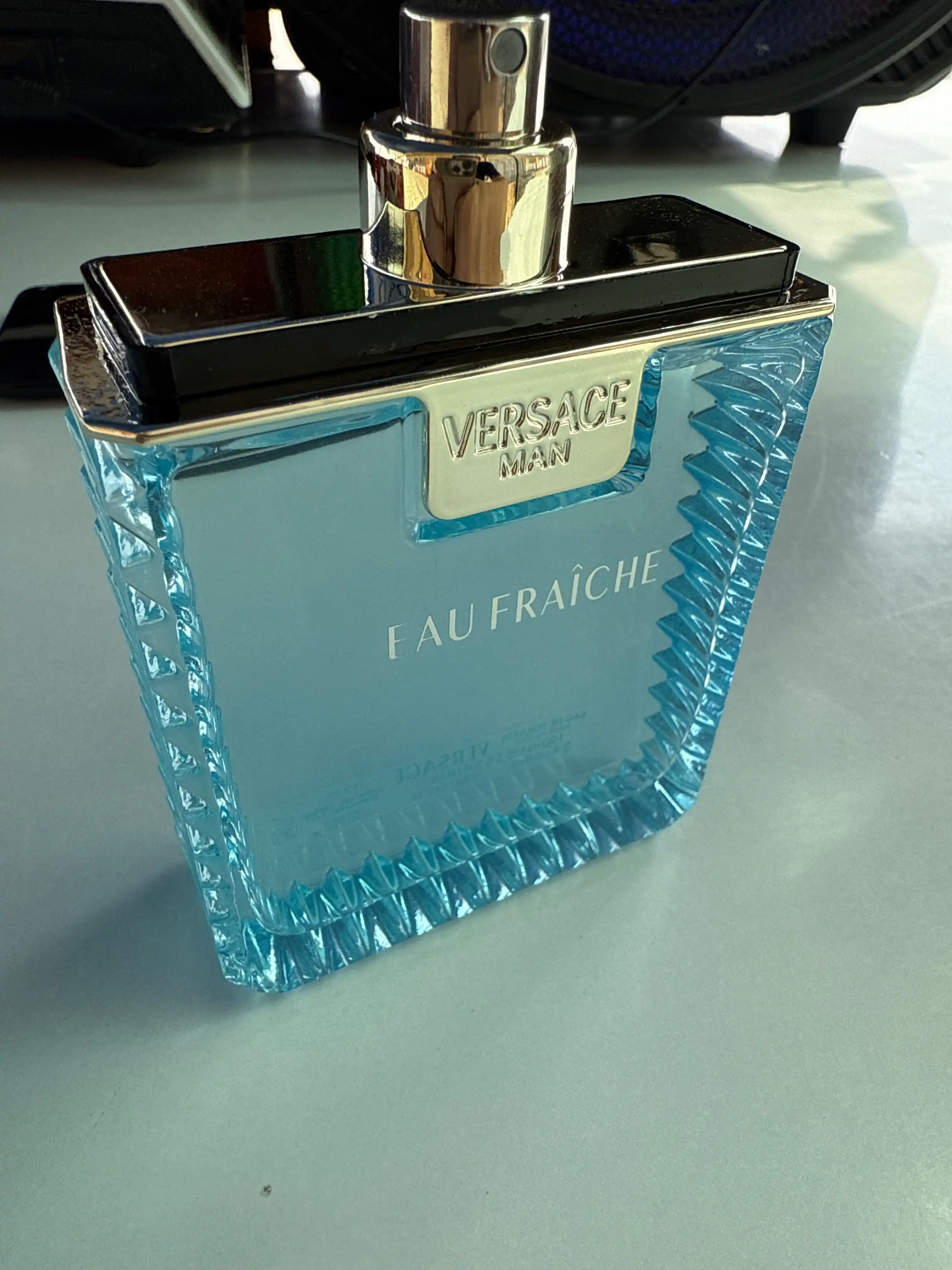 Xushbo'ylangan suv erkaklar uchun Versache Pour Homme, Man Eau Fraiche