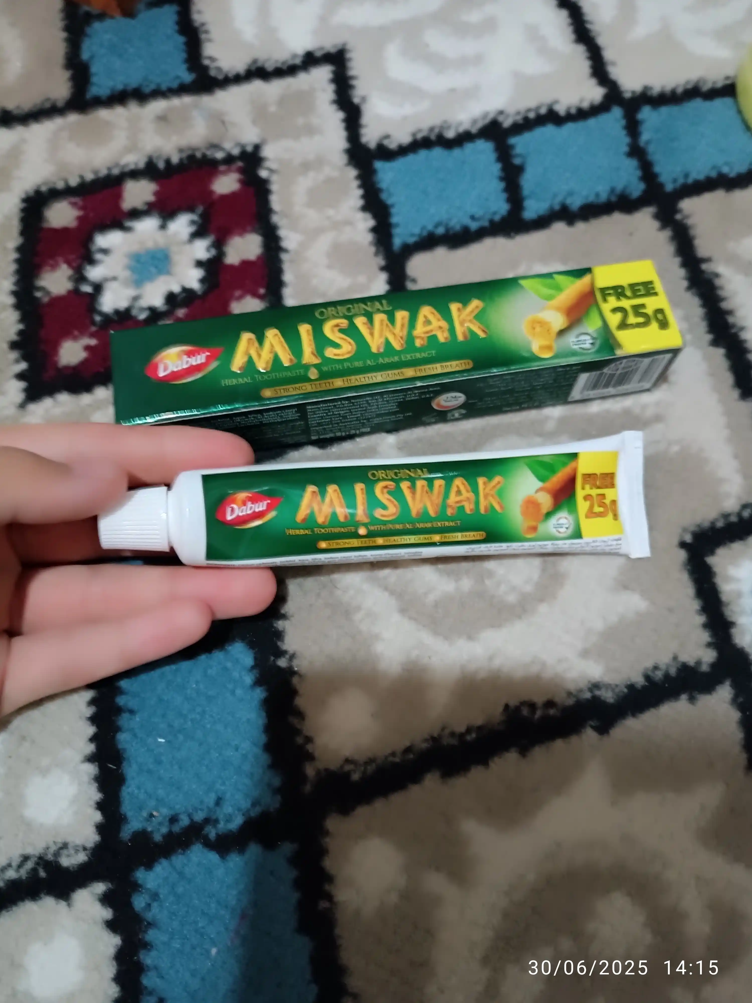 "Dabur Misvak" tish pastasi, misvokli, oqartiruvchi, ftorsiz, halol, 75 - 190 gr