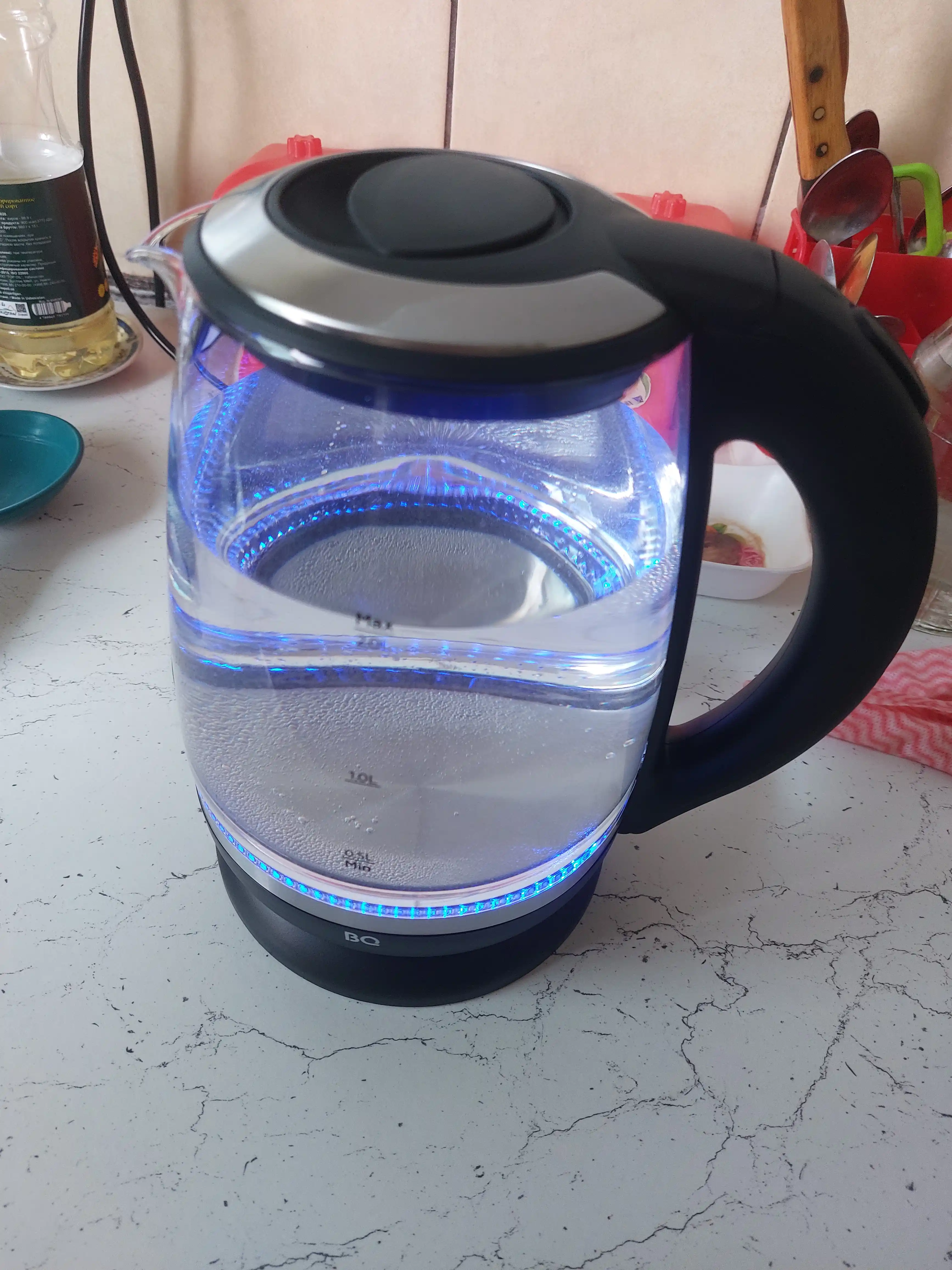 Elektr choynak BQ KT2049G, 2200 Vt, hajmi 2 litr, shisha, tez qaynaydi, yorug'lik