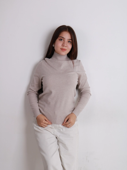Ayollar vodolazka-amerikanka – angora